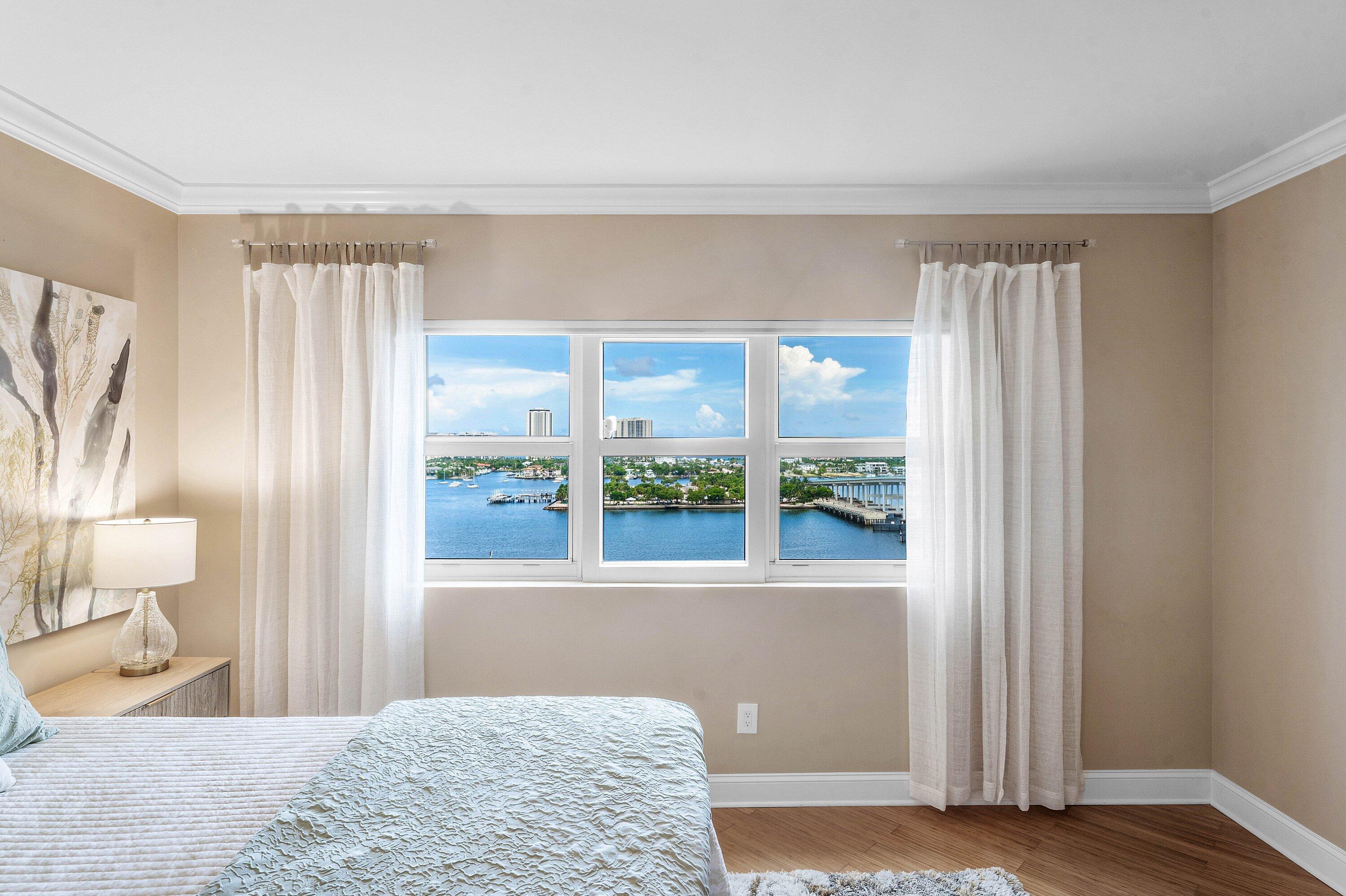 2640 Lake Shr Dr #1210 Riviera Beach, FL 33404
