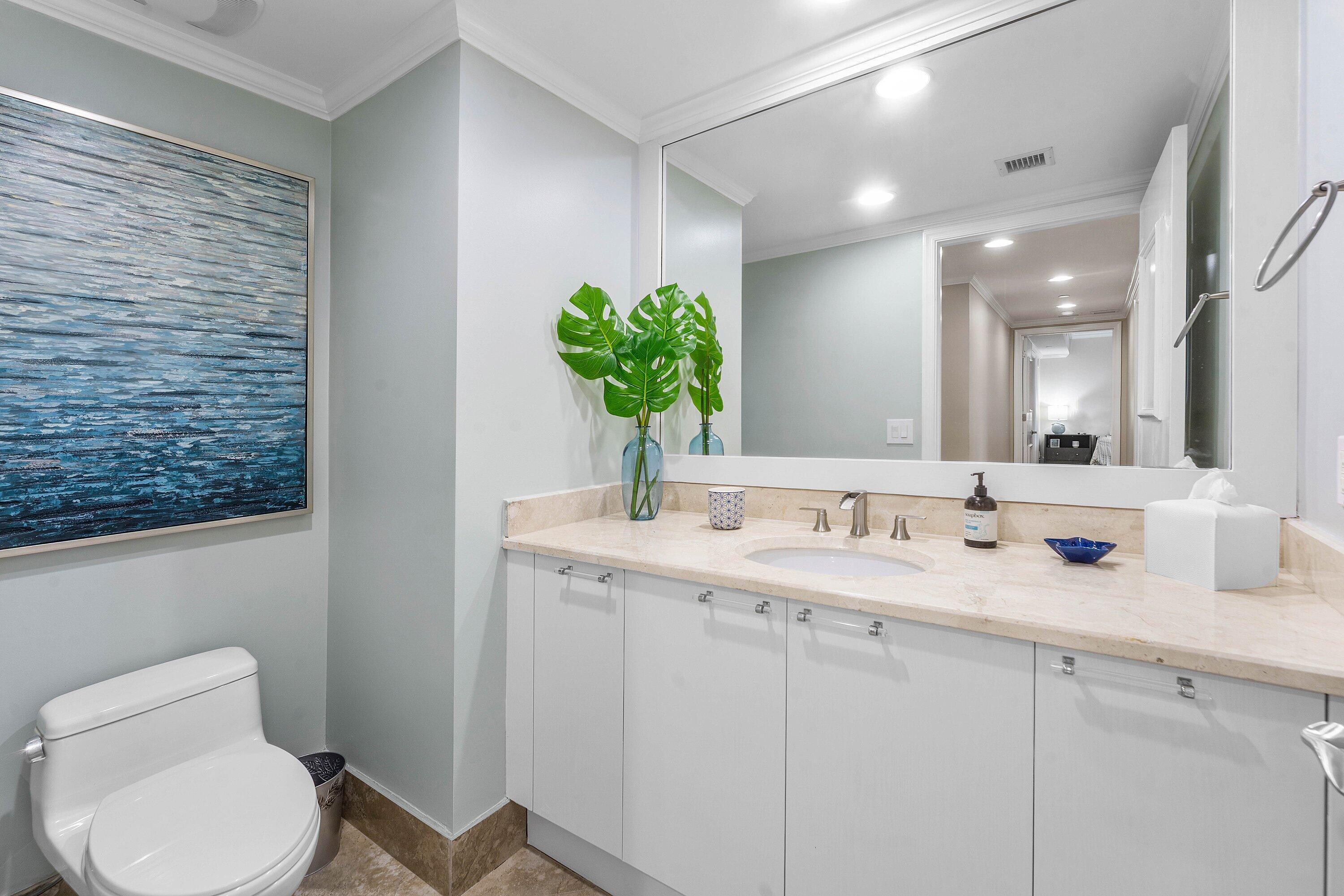 2640 Lake Shr Dr #1210 Riviera Beach, FL 33404