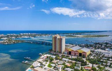 2640 Lake Shr Dr #1210 Riviera Beach, FL 33404