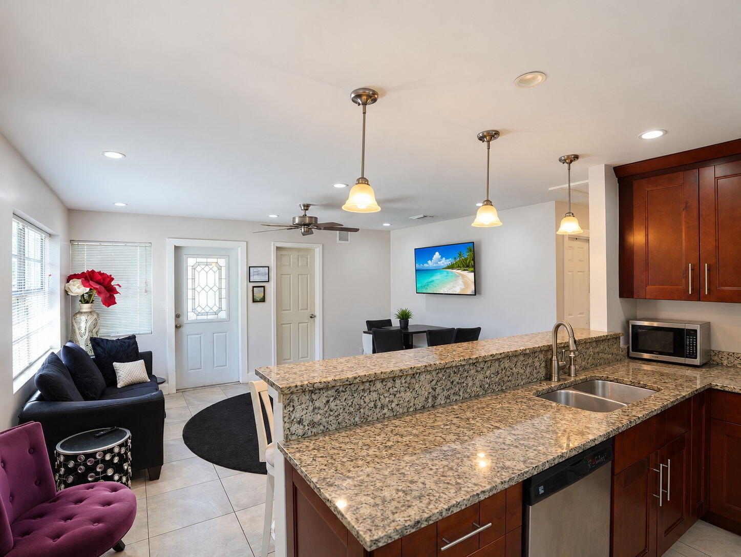 904 NE 10th Ave Pompano Beach, FL 33060
