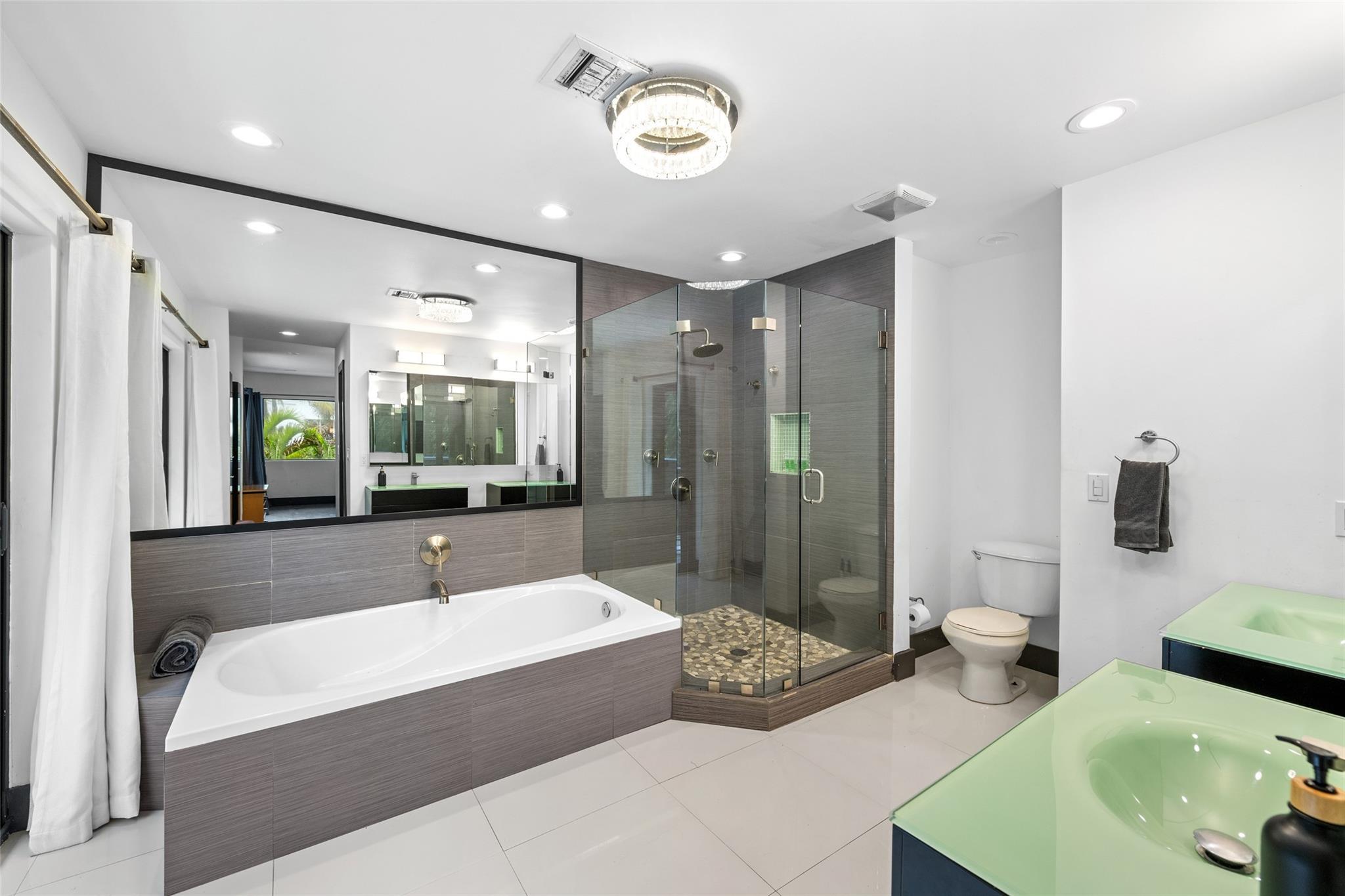 2301 N Atlantic Blvd Fort Lauderdale, FL 33305