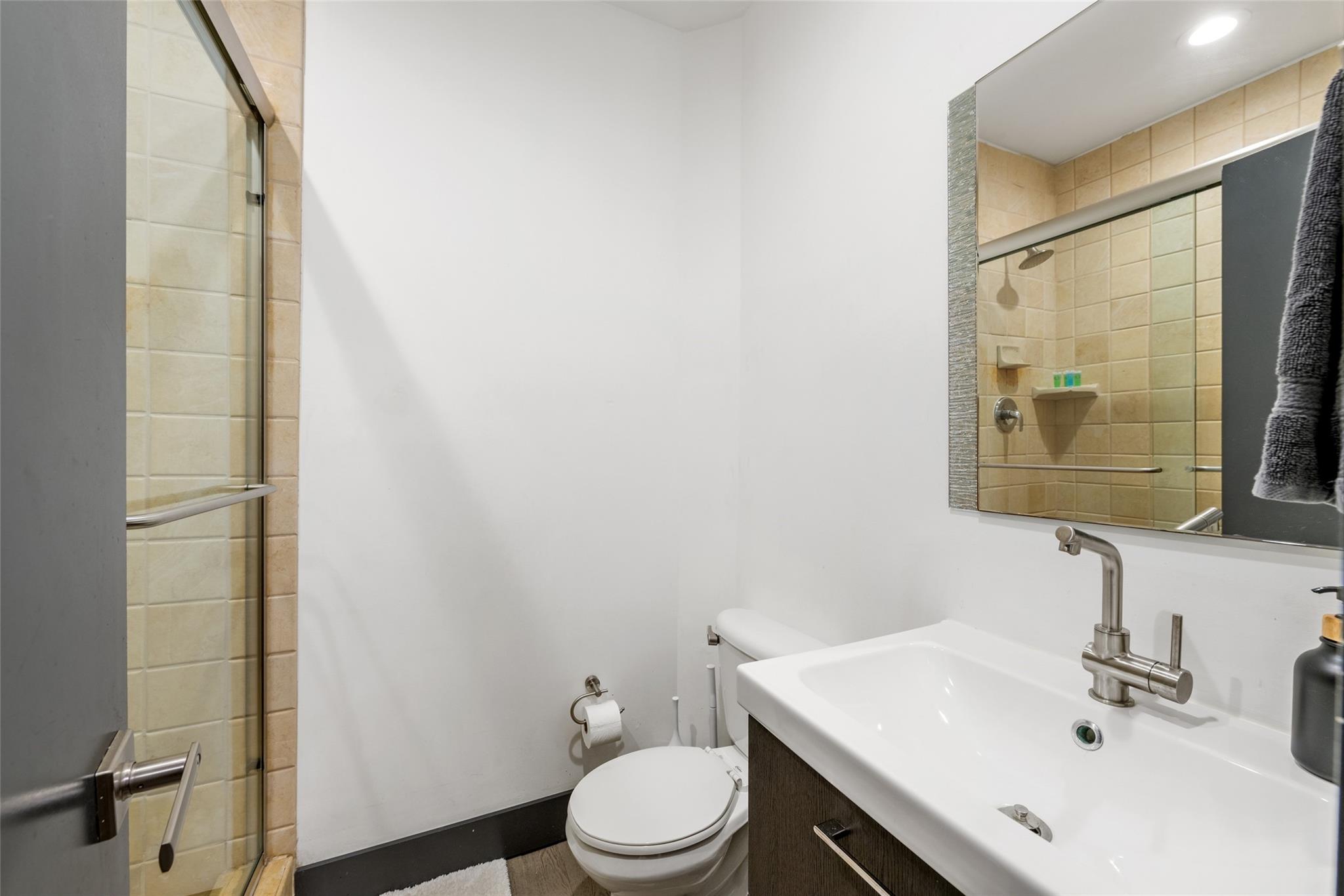 2301 N Atlantic Blvd Fort Lauderdale, FL 33305