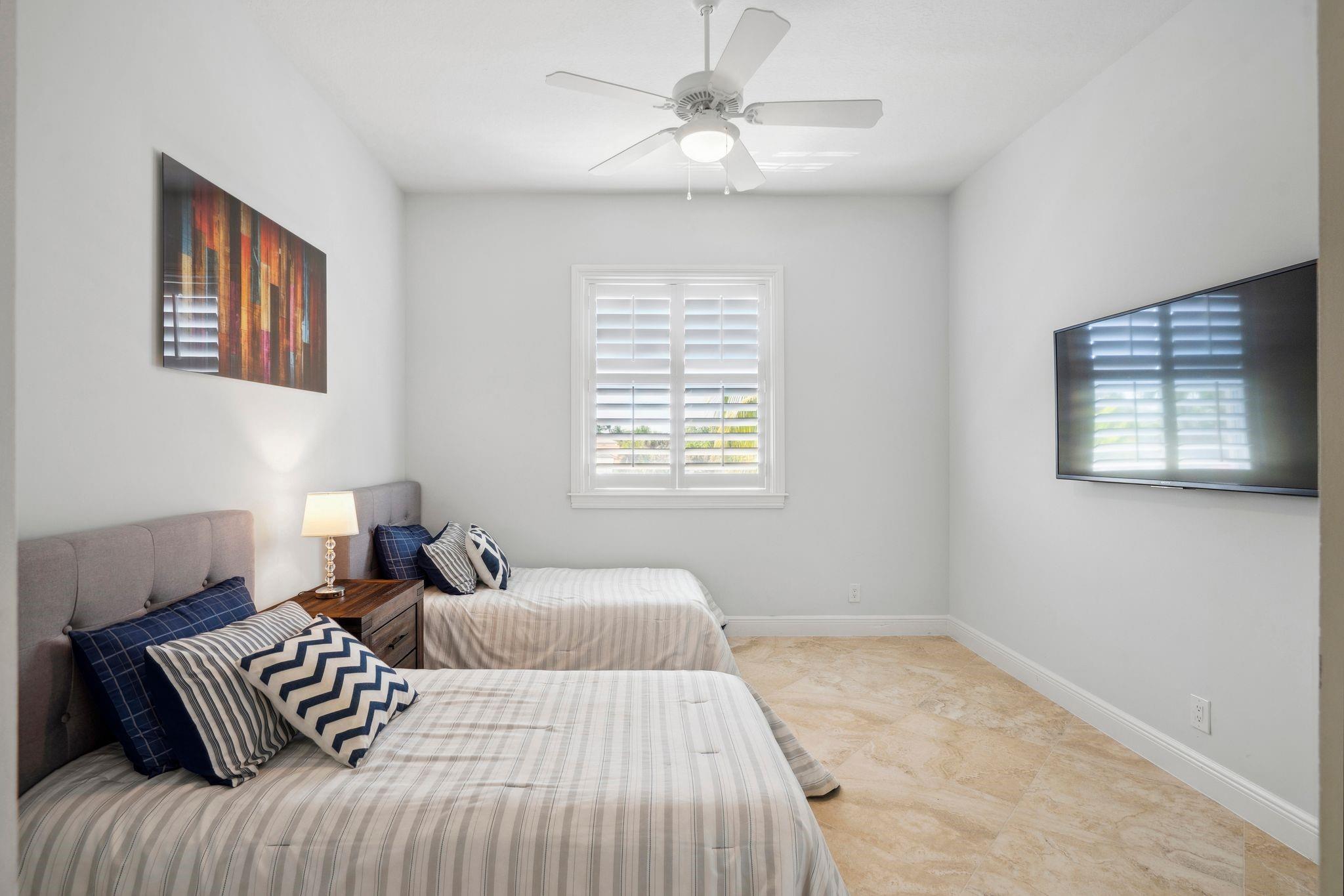 1008 Mandarin Isle Fort Lauderdale, FL 33315