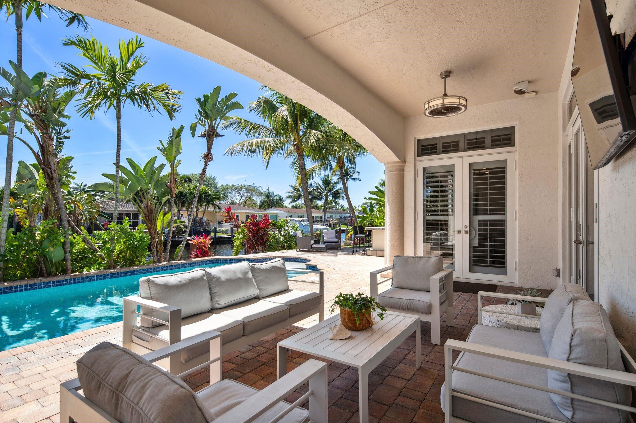 1008 Mandarin Isle Fort Lauderdale, FL 33315