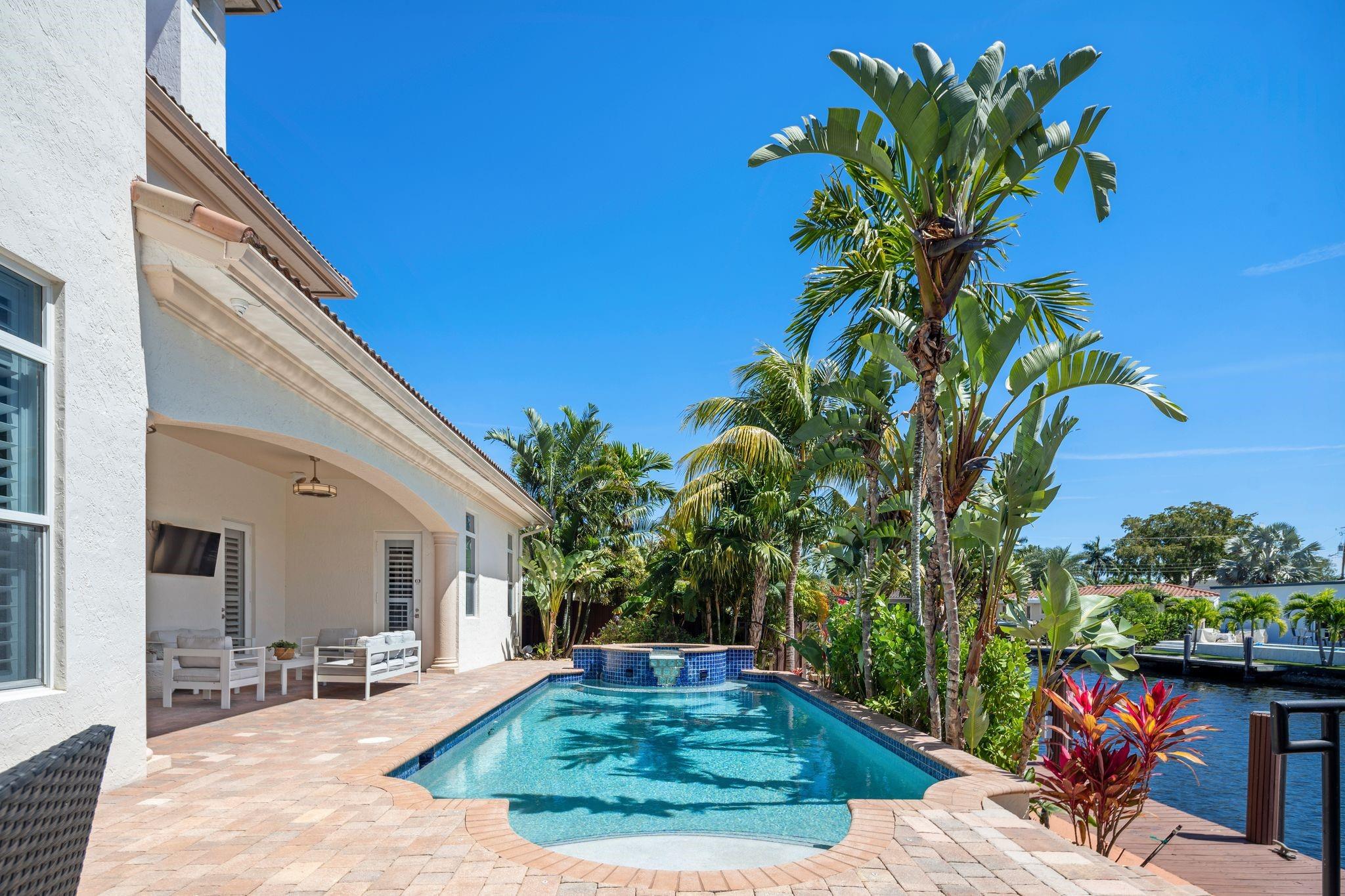 1008 Mandarin Isle Fort Lauderdale, FL 33315