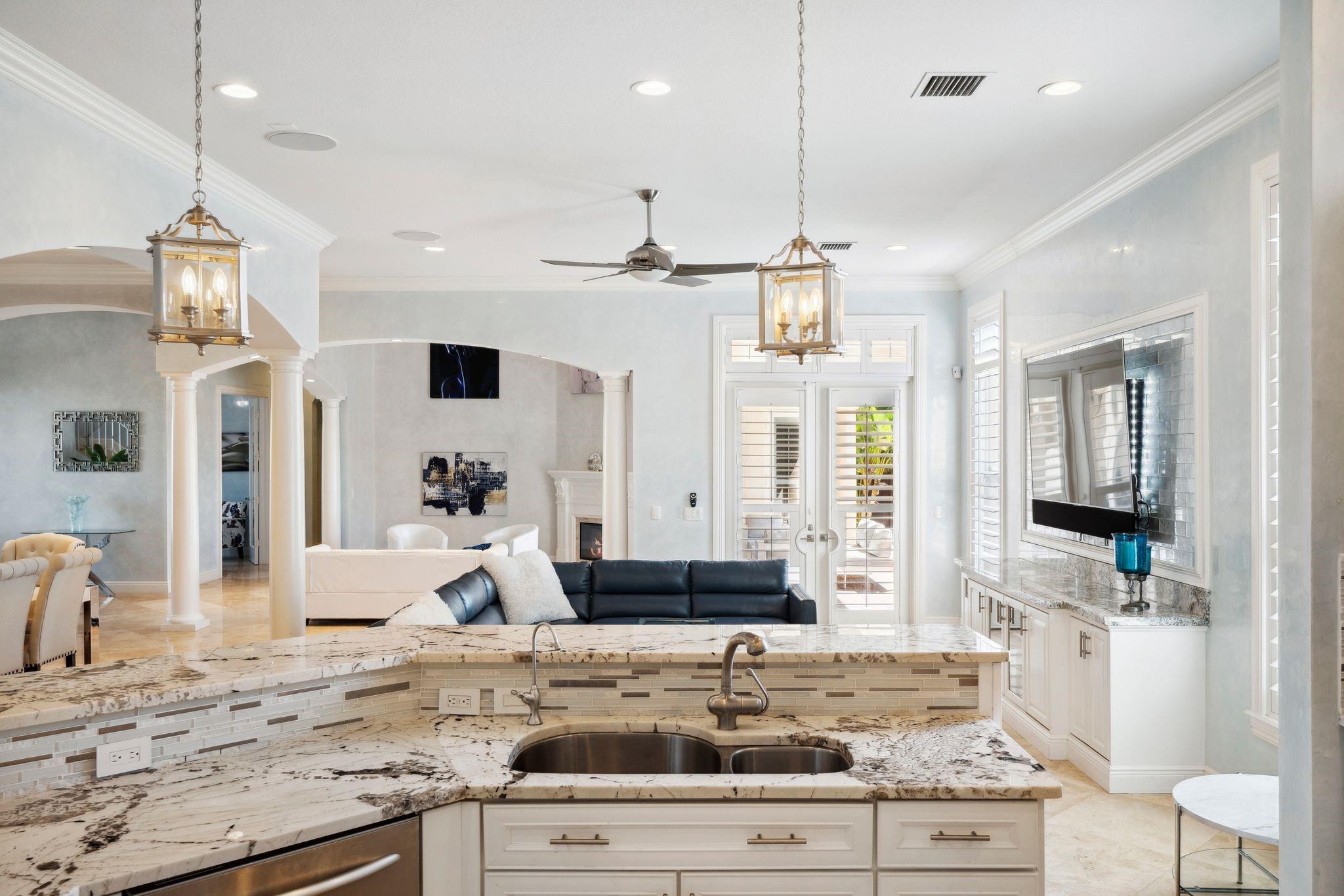 1008 Mandarin Isle Fort Lauderdale, FL 33315