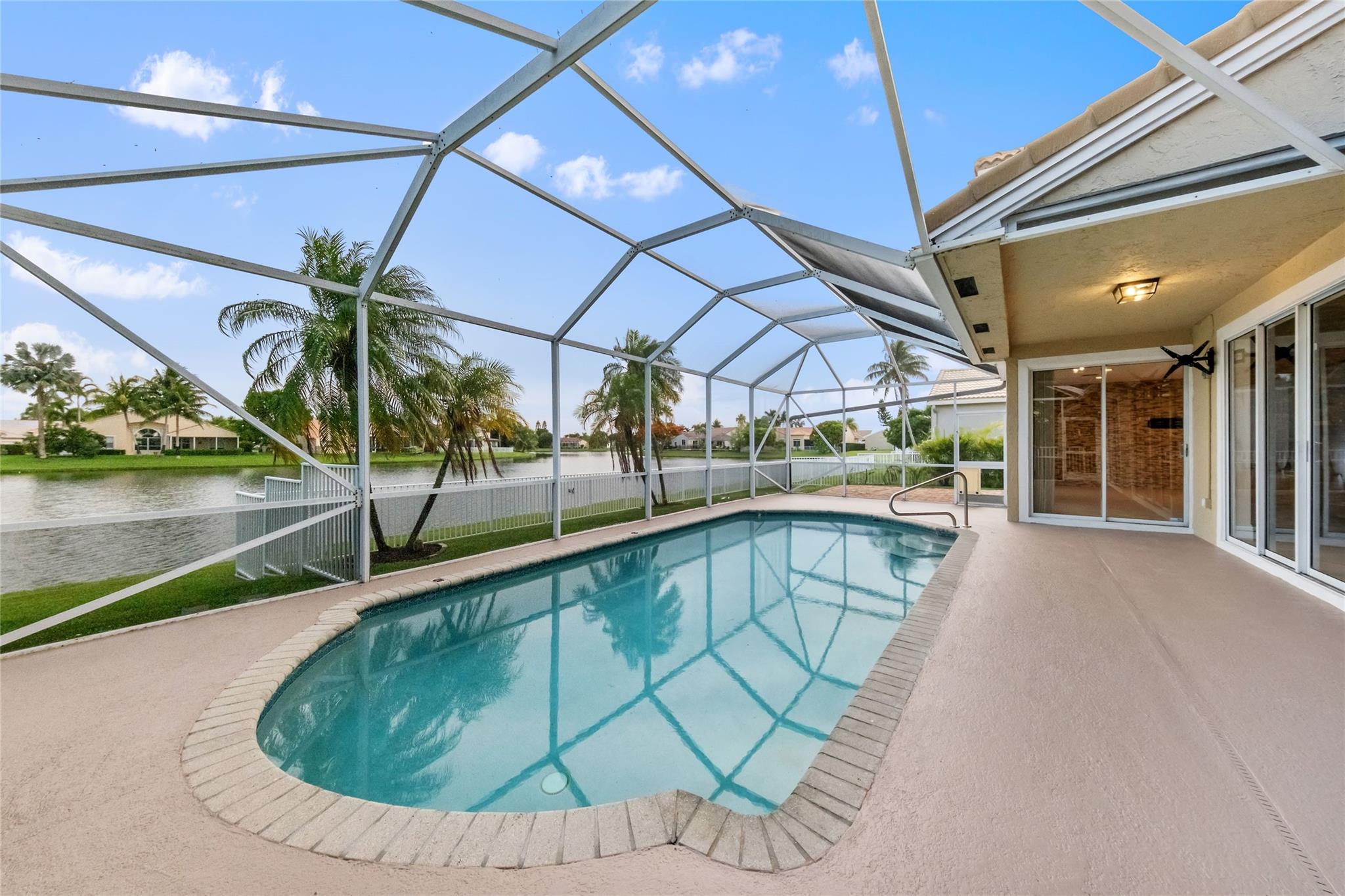 9416 Lake Serena Dr