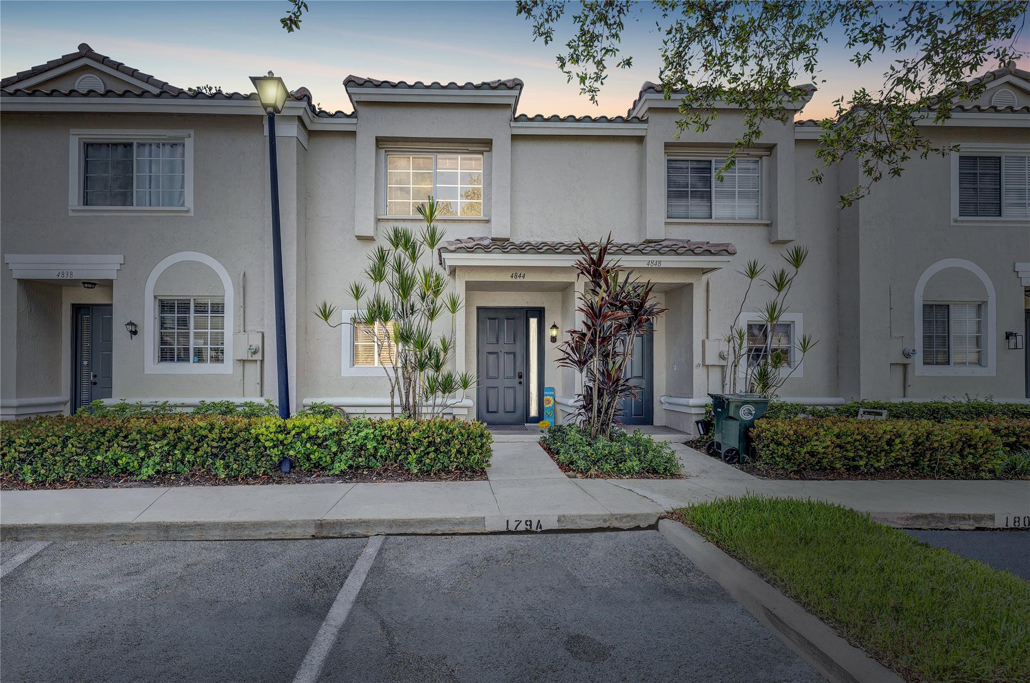 4844 NW 58th Manor