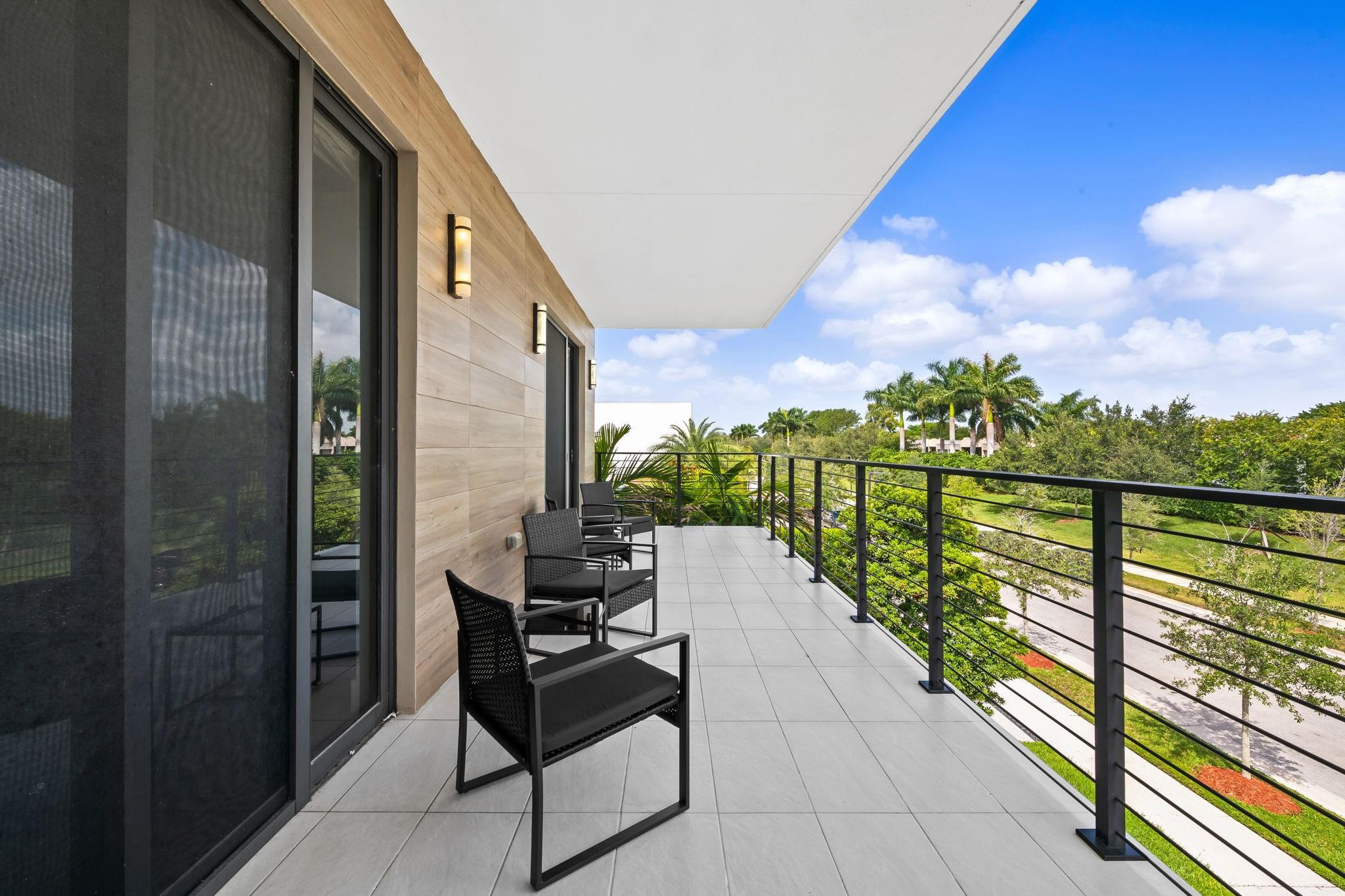 16768 Natures Way Weston, FL 33326