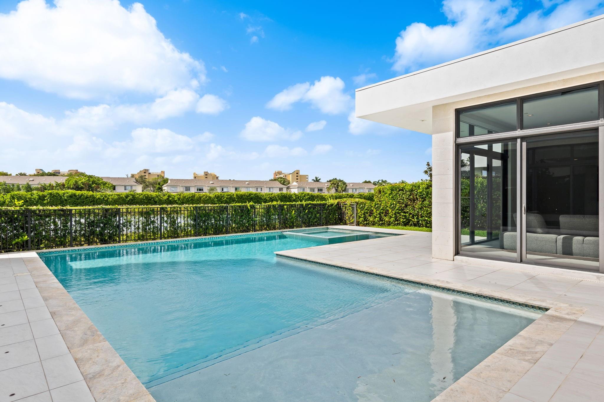 16768 Natures Way Weston, FL 33326