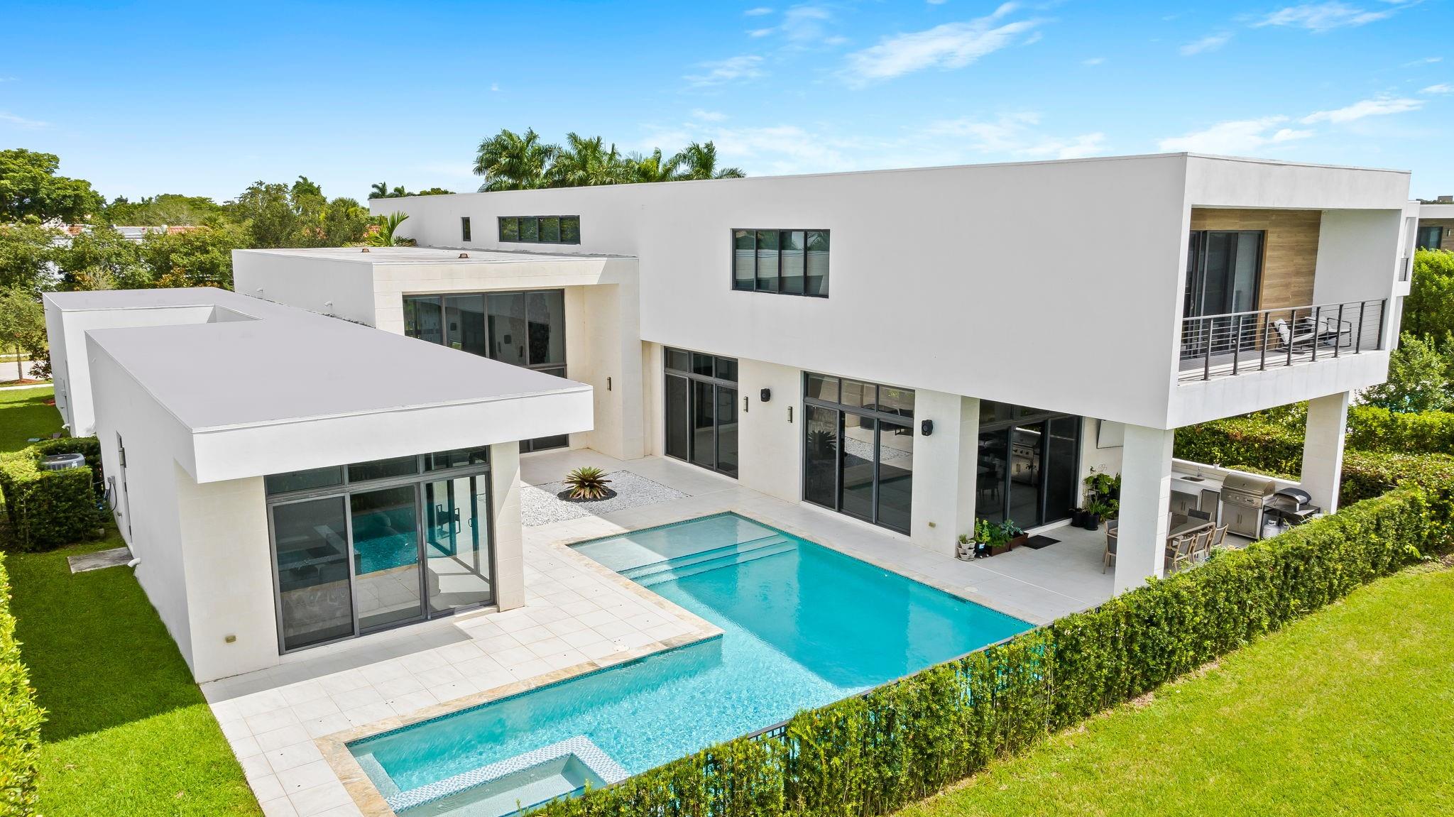 16768 Natures Way Weston, FL 33326