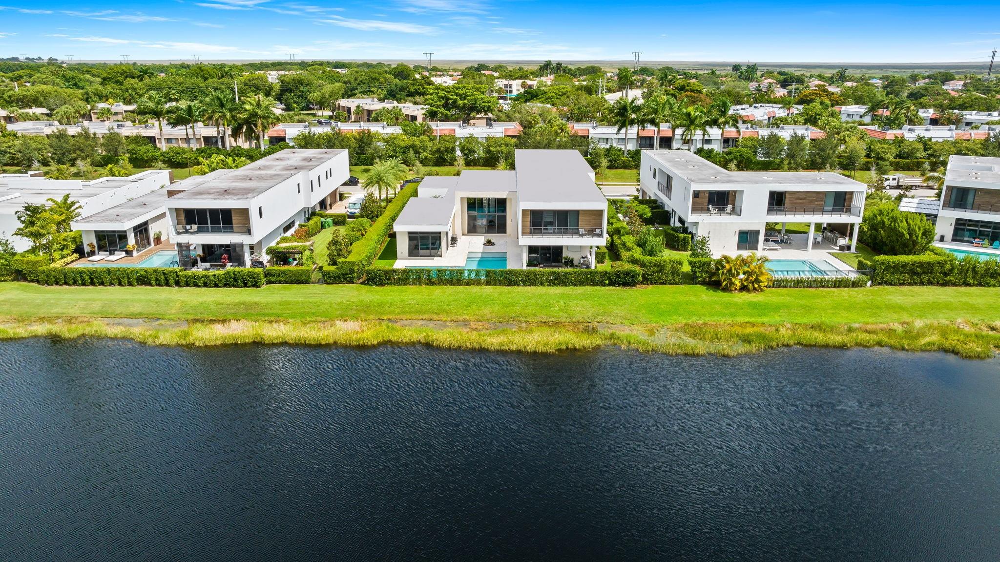 16768 Natures Way Weston, FL 33326