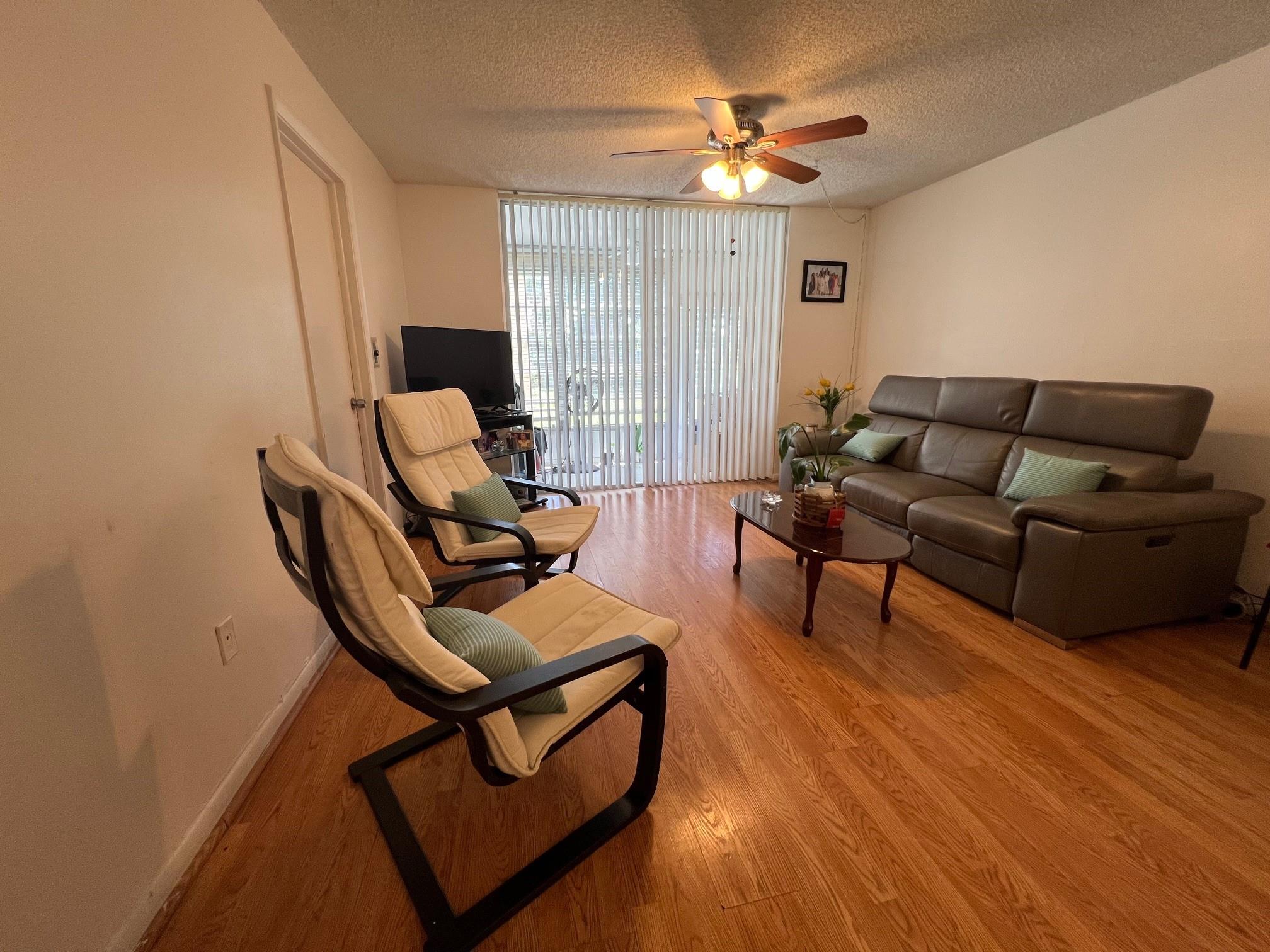 2720 N Pine Is Rd #101