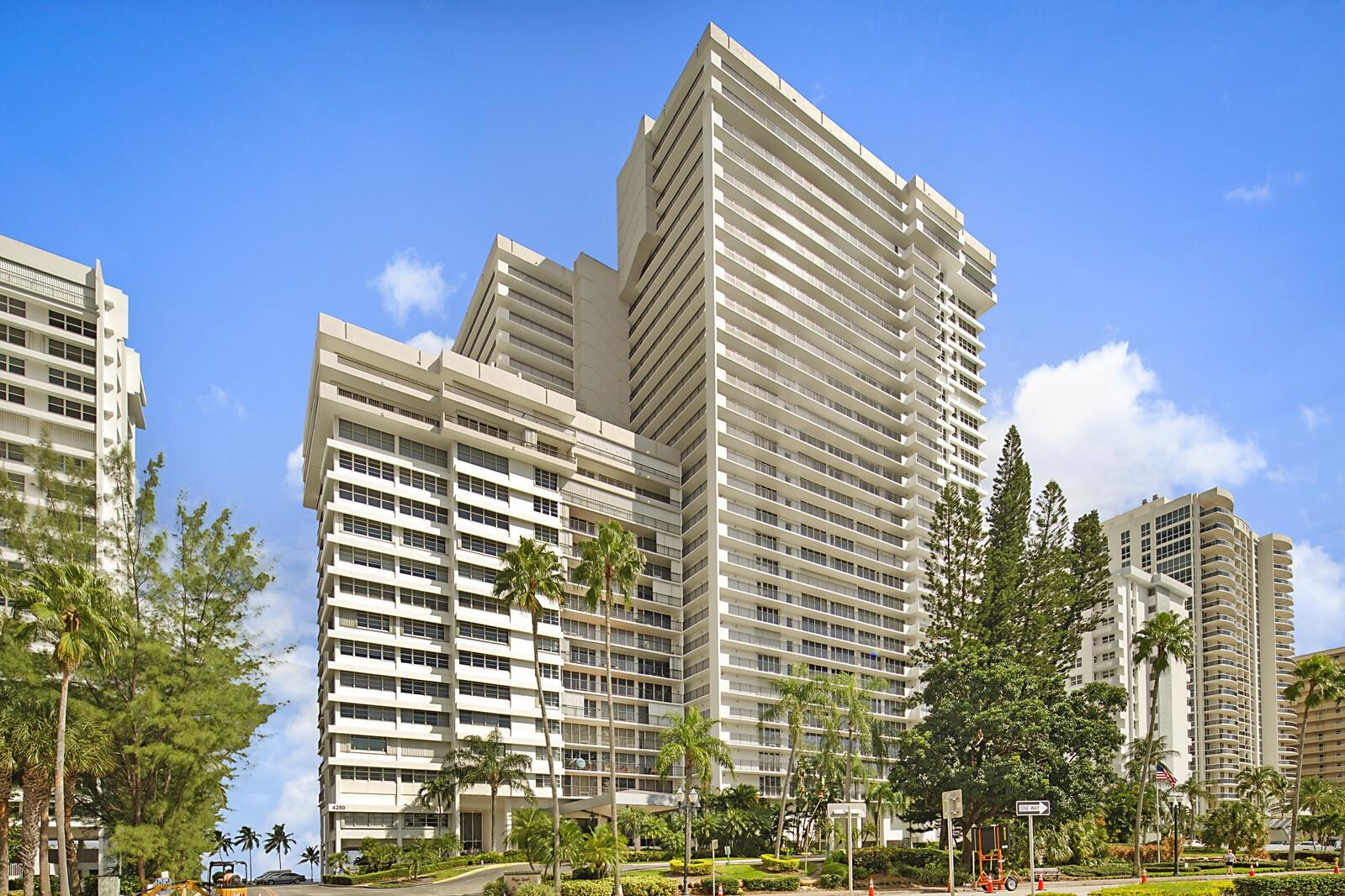 4280 Galt Ocean Dr #15E