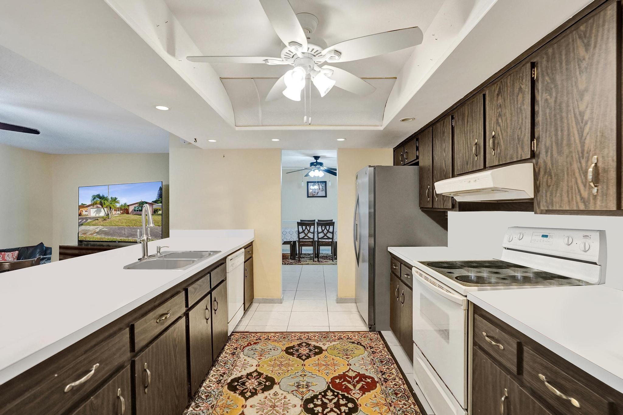 6641 NW 22nd St Margate, FL 33063