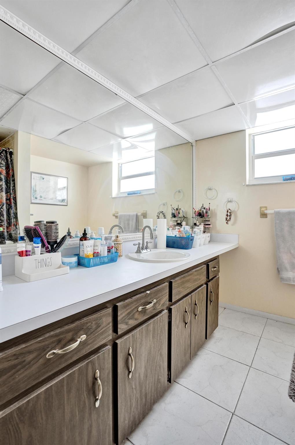 6641 NW 22nd St Margate, FL 33063