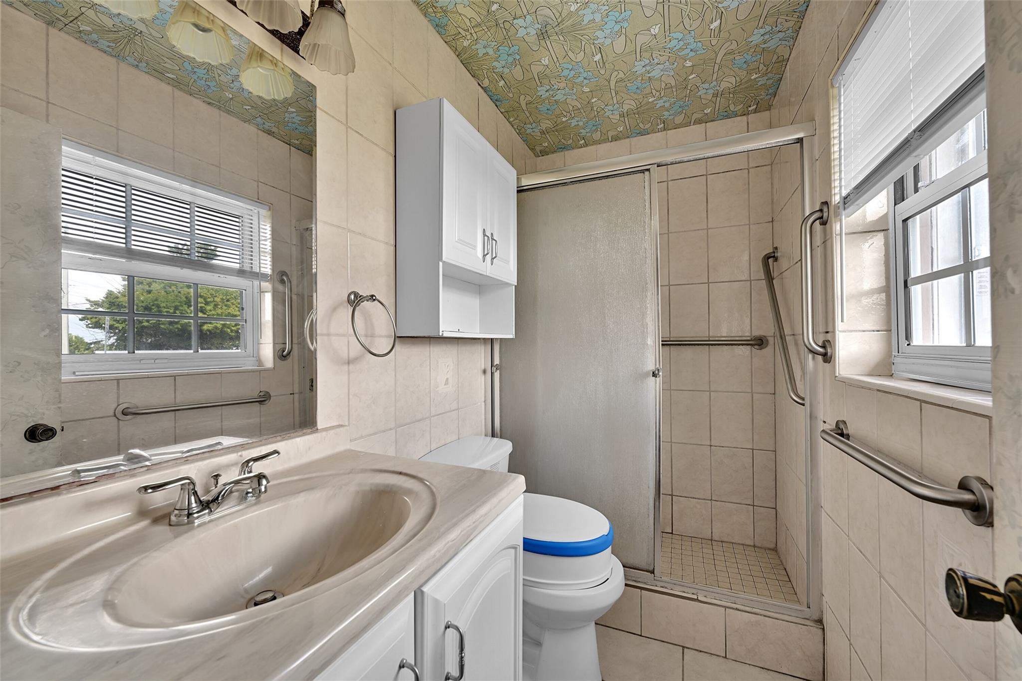 13615 SW 72nd Ter Miami, FL 33183