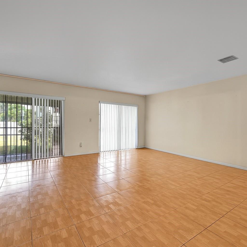 13615 SW 72nd Ter Miami, FL 33183