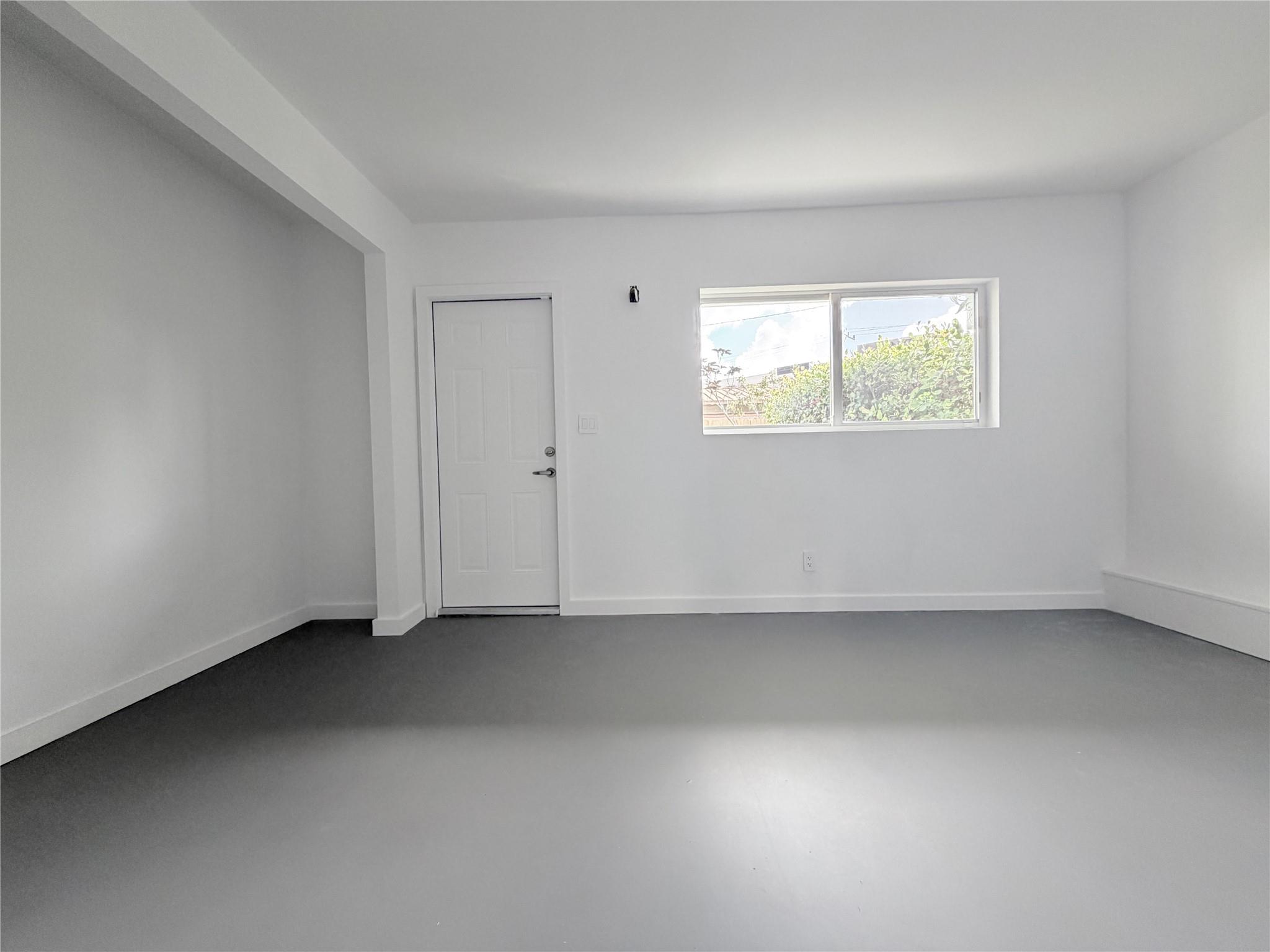 2124 NE 5th Ave #105 Wilton Manors, FL 33305