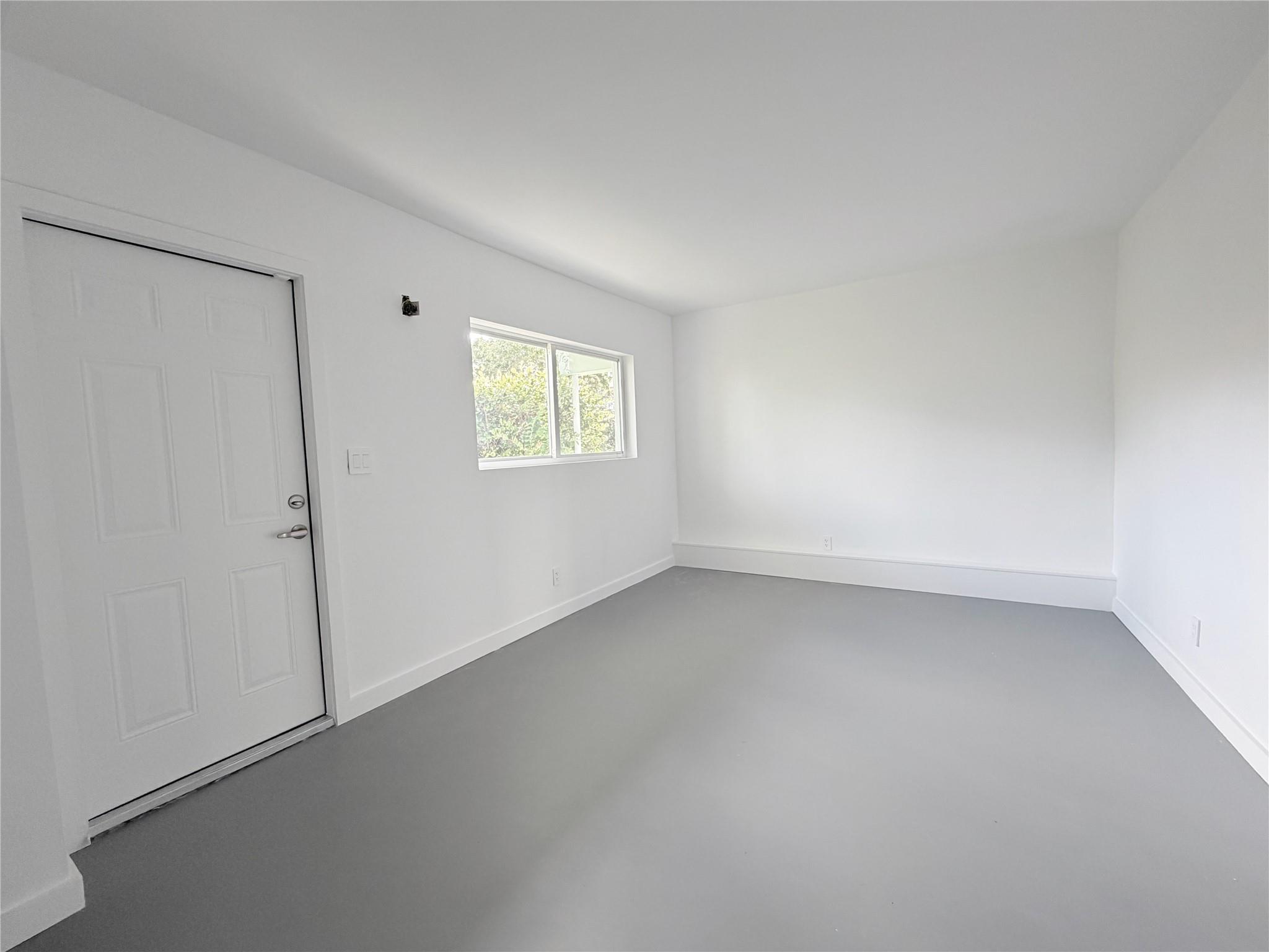 2124 NE 5th Ave #105 Wilton Manors, FL 33305