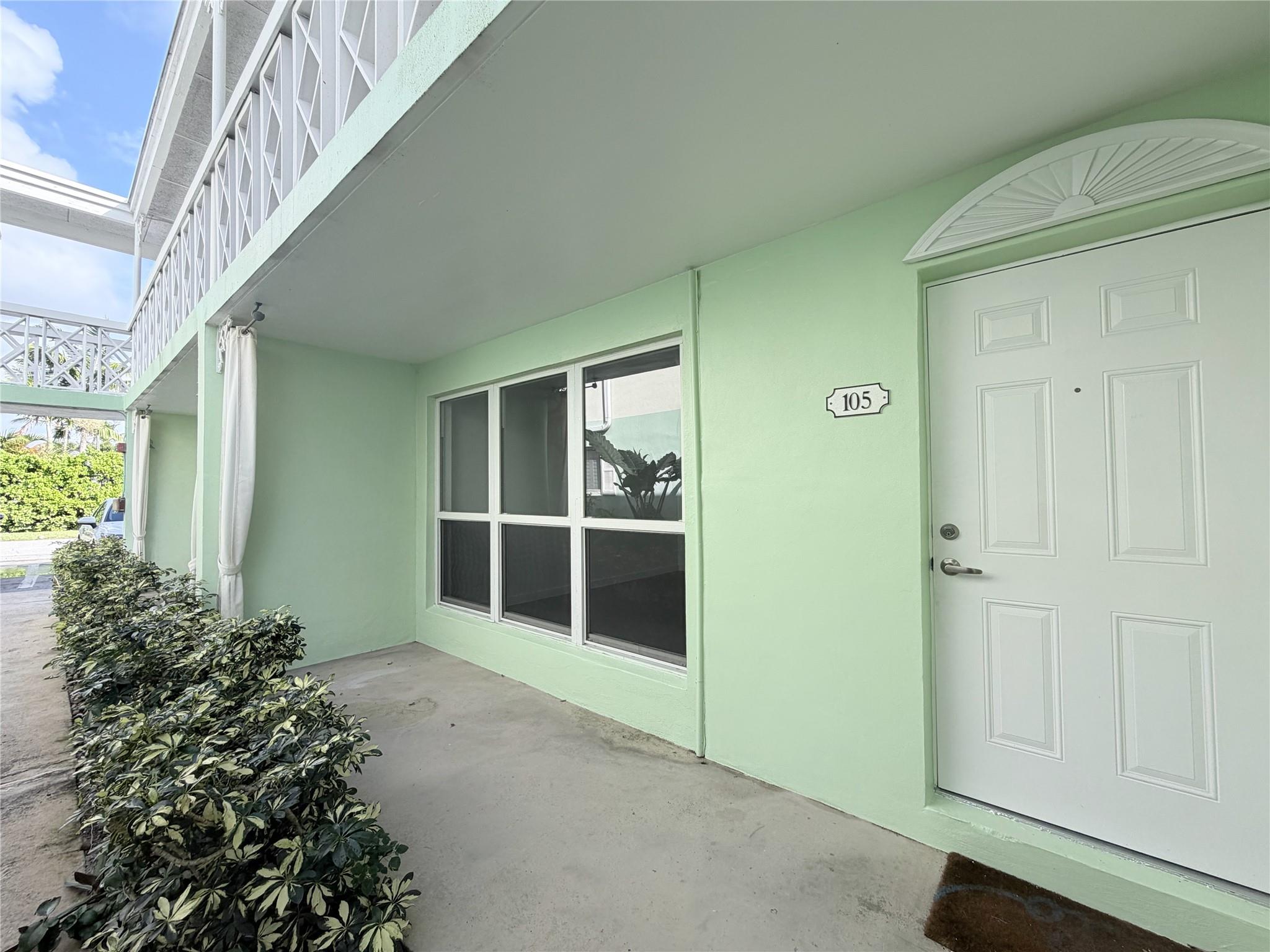 2124 NE 5th Ave #105 Wilton Manors, FL 33305