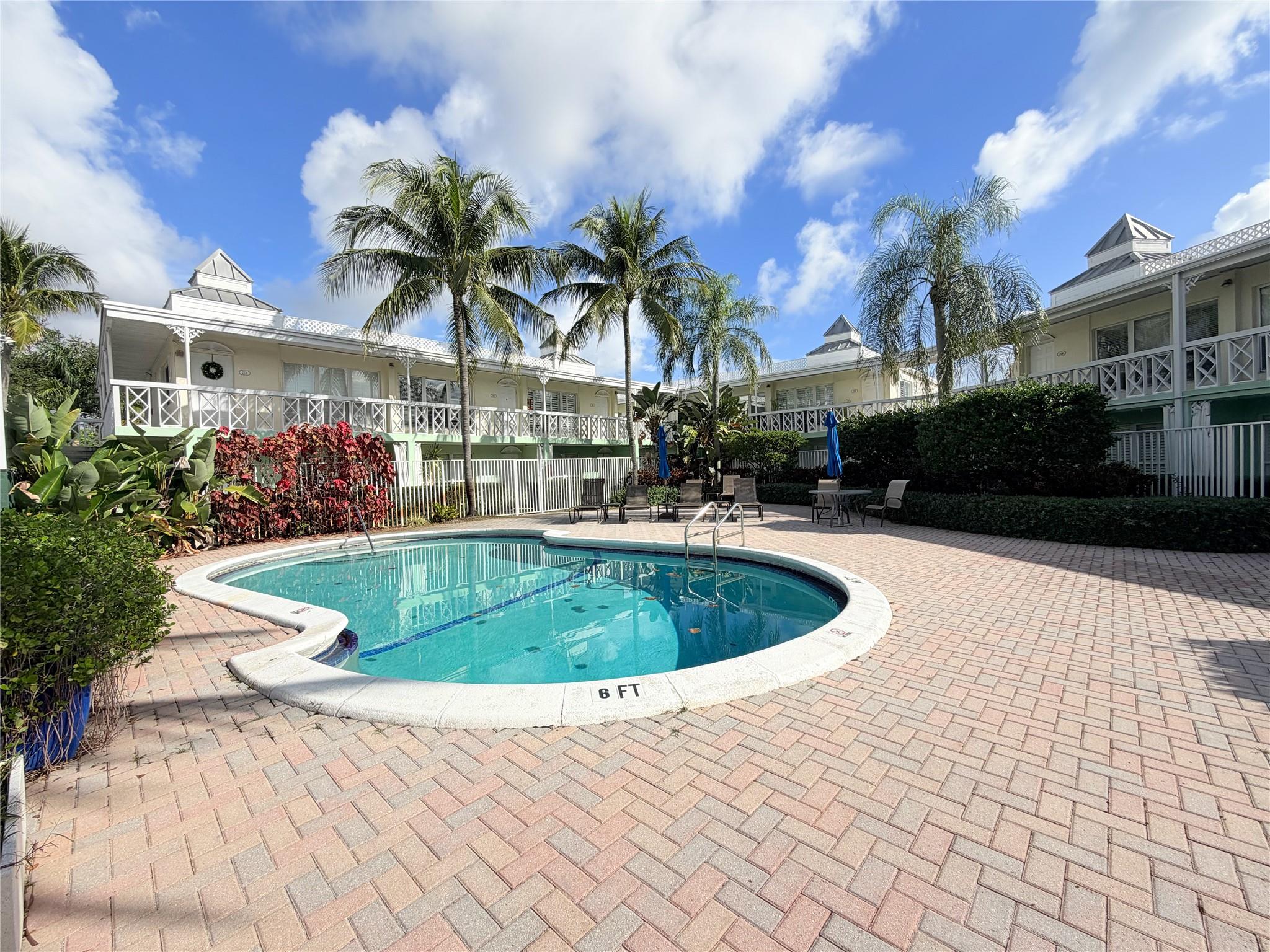 2124 NE 5th Ave #105 Wilton Manors, FL 33305