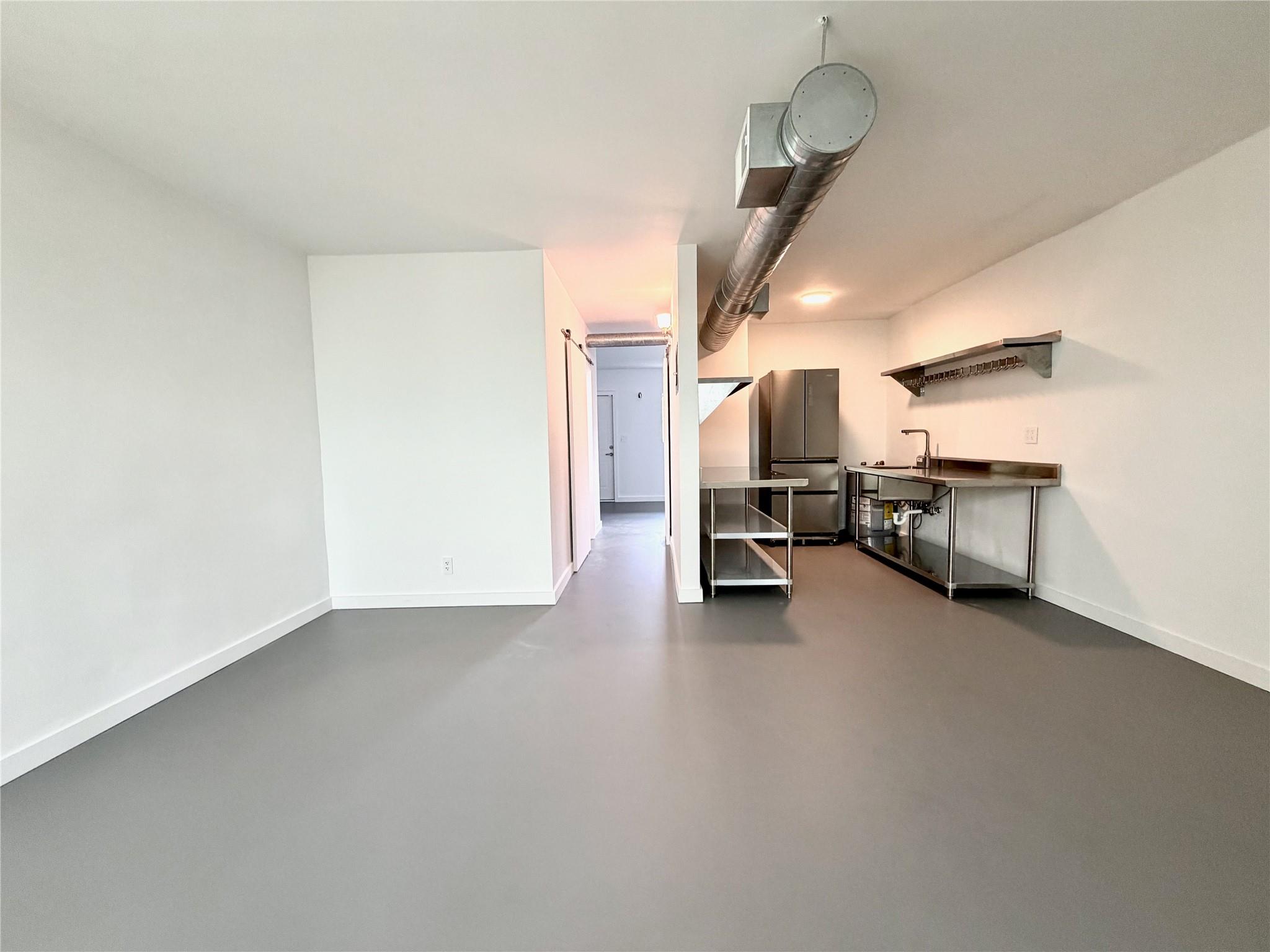 2124 NE 5th Ave #105 Wilton Manors, FL 33305