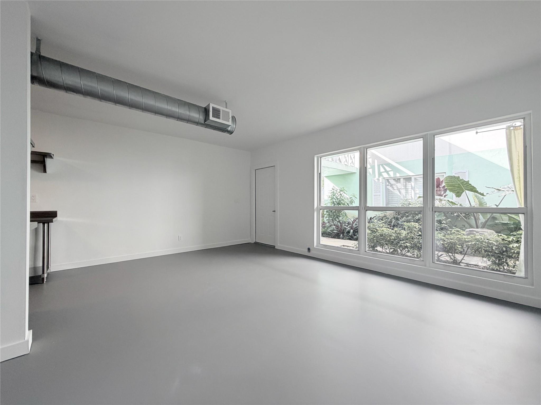 2124 NE 5th Ave #105 Wilton Manors, FL 33305