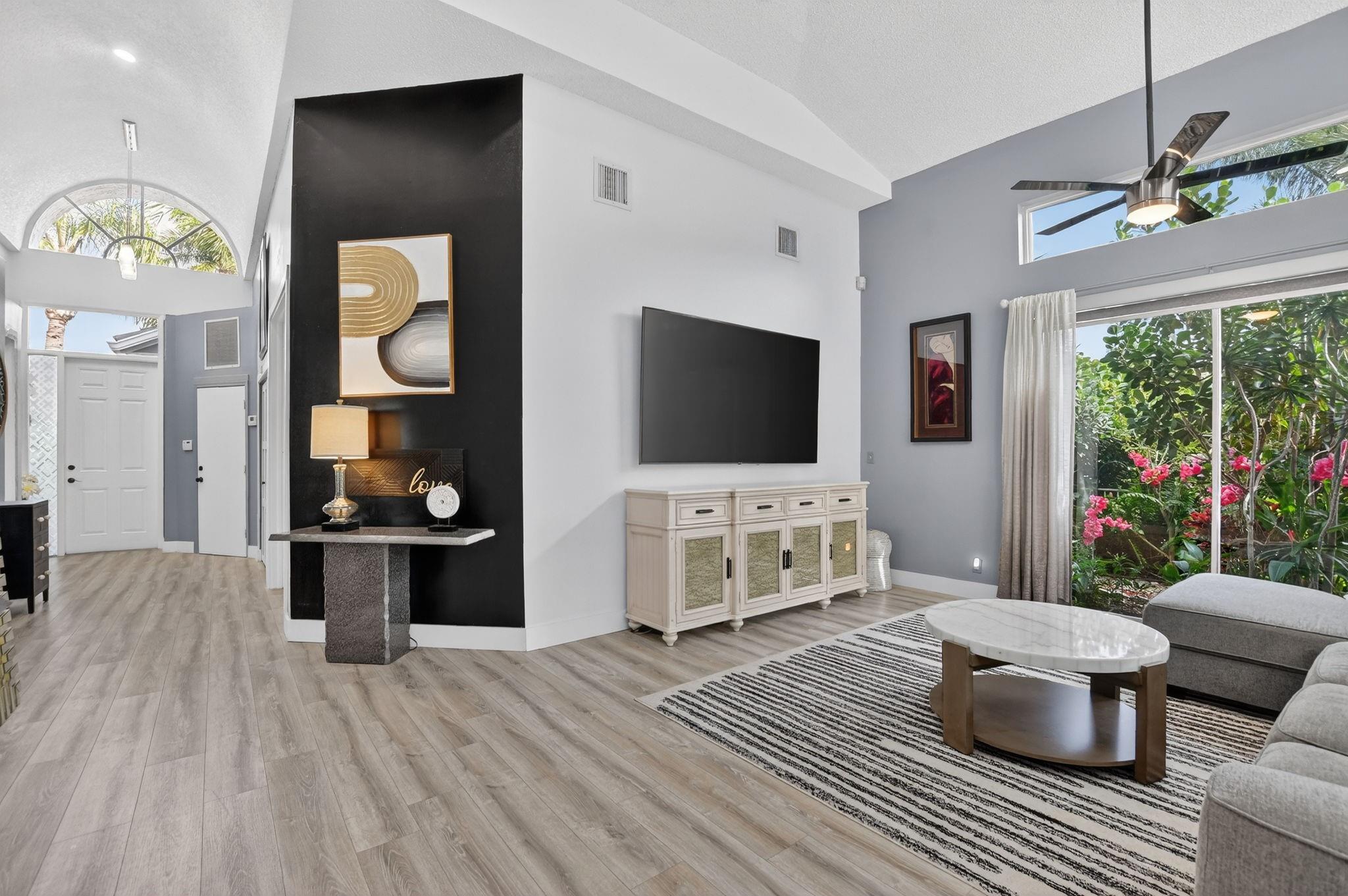 6584 Hampton Cir Boca Raton, FL 33496