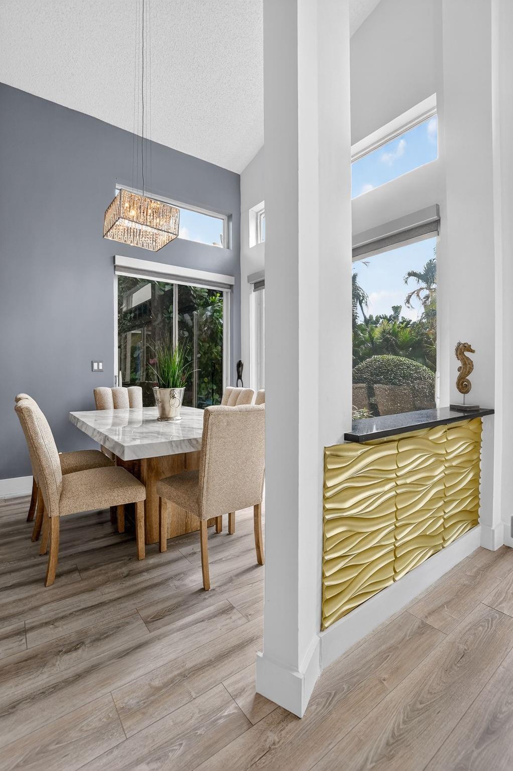 6584 Hampton Cir Boca Raton, FL 33496