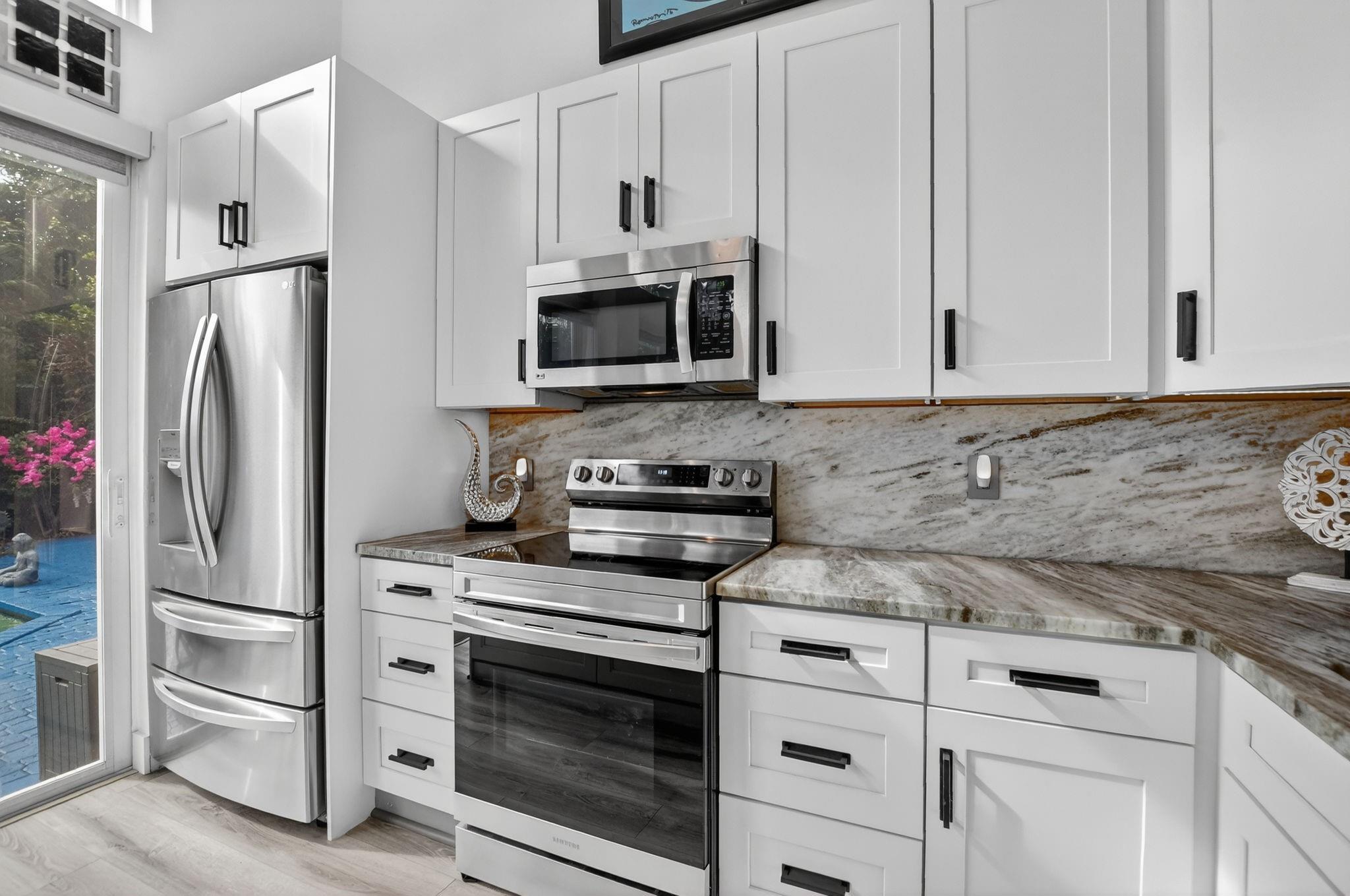 6584 Hampton Cir Boca Raton, FL 33496