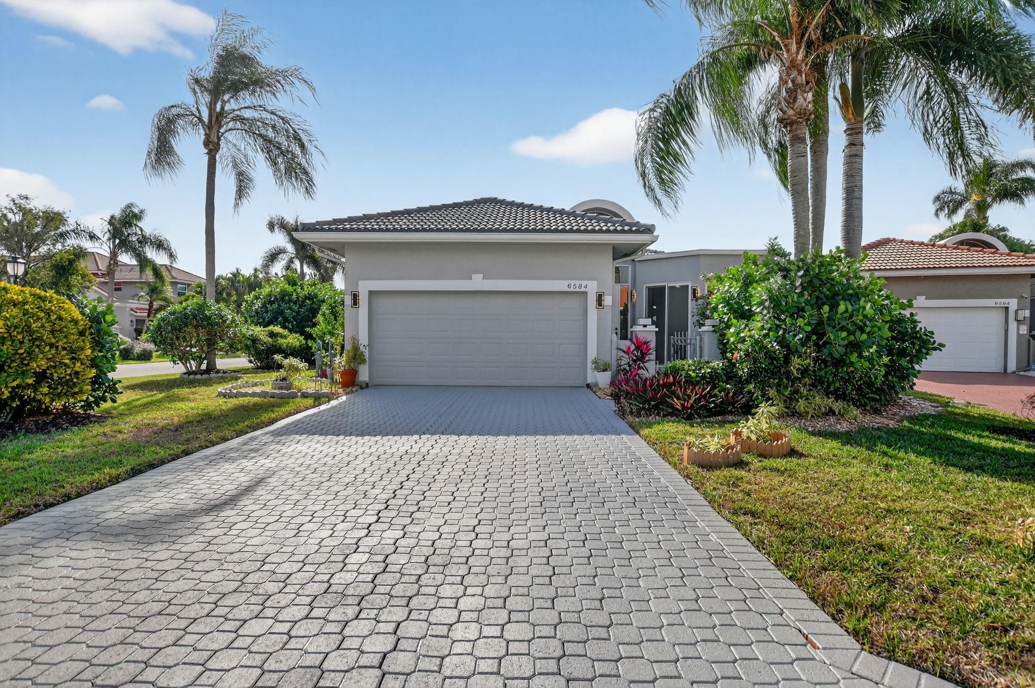 6584 Hampton Cir Boca Raton, FL 33496