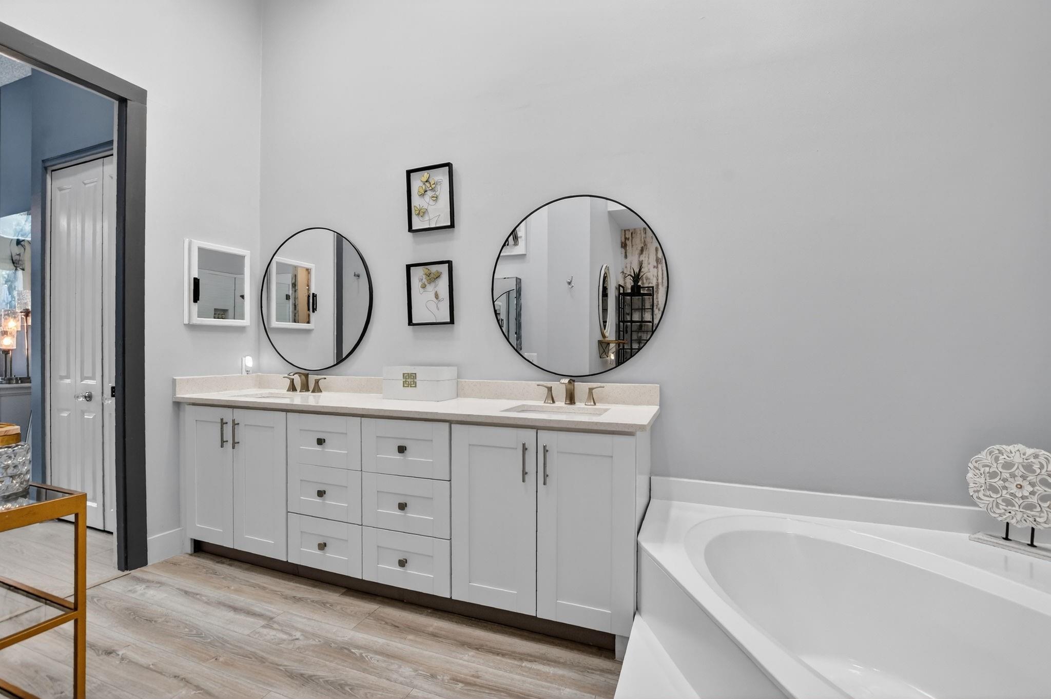 6584 Hampton Cir Boca Raton, FL 33496