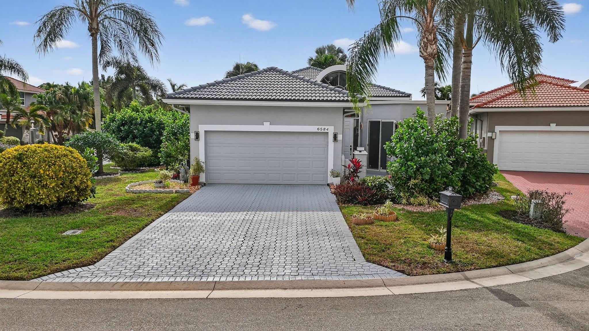 6584 Hampton Cir Boca Raton, FL 33496