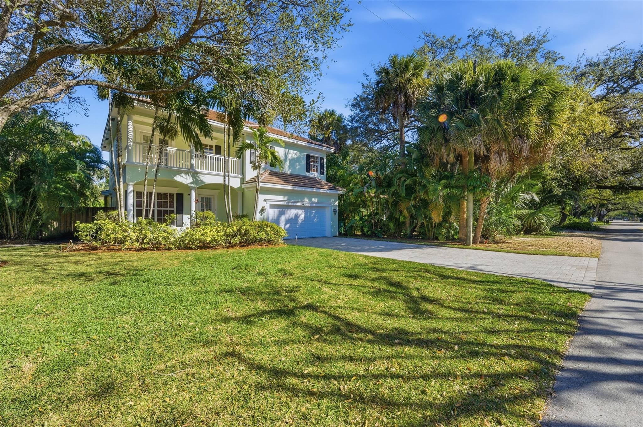 1313 SW 18th Fort Lauderdale, FL 33315