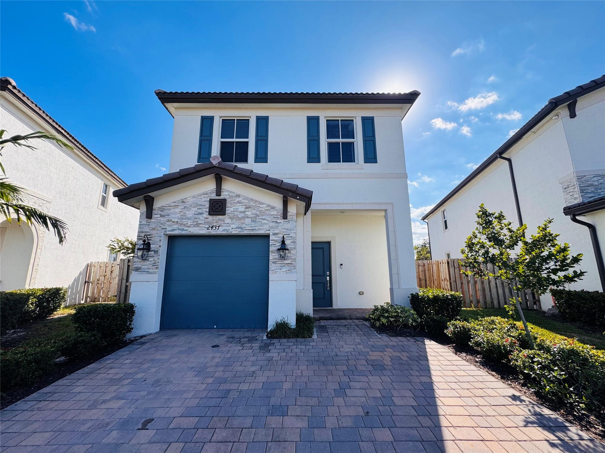 2437 Nw 131st Cir #2437
