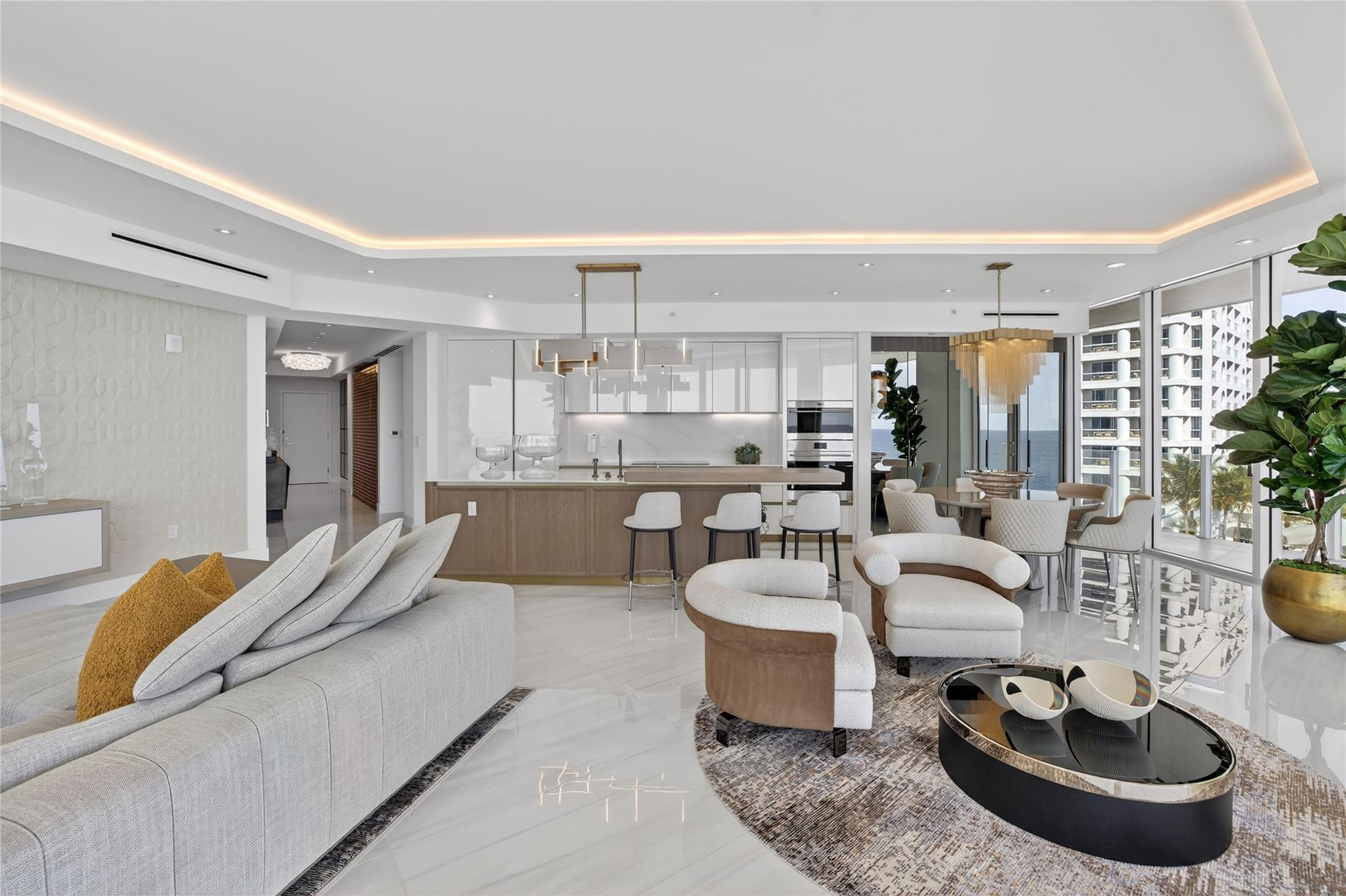 525 N Fort Lauderdale Bch #901 Fort Lauderdale, FL 33304