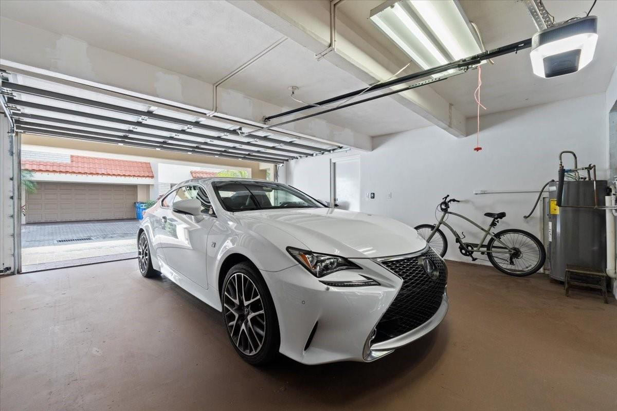 1401 NE 9th #65 Fort Lauderdale, FL 33304