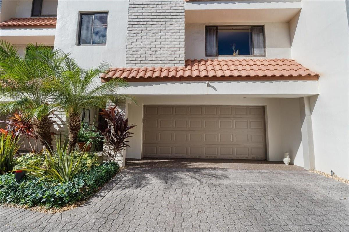 1401 NE 9th #65 Fort Lauderdale, FL 33304