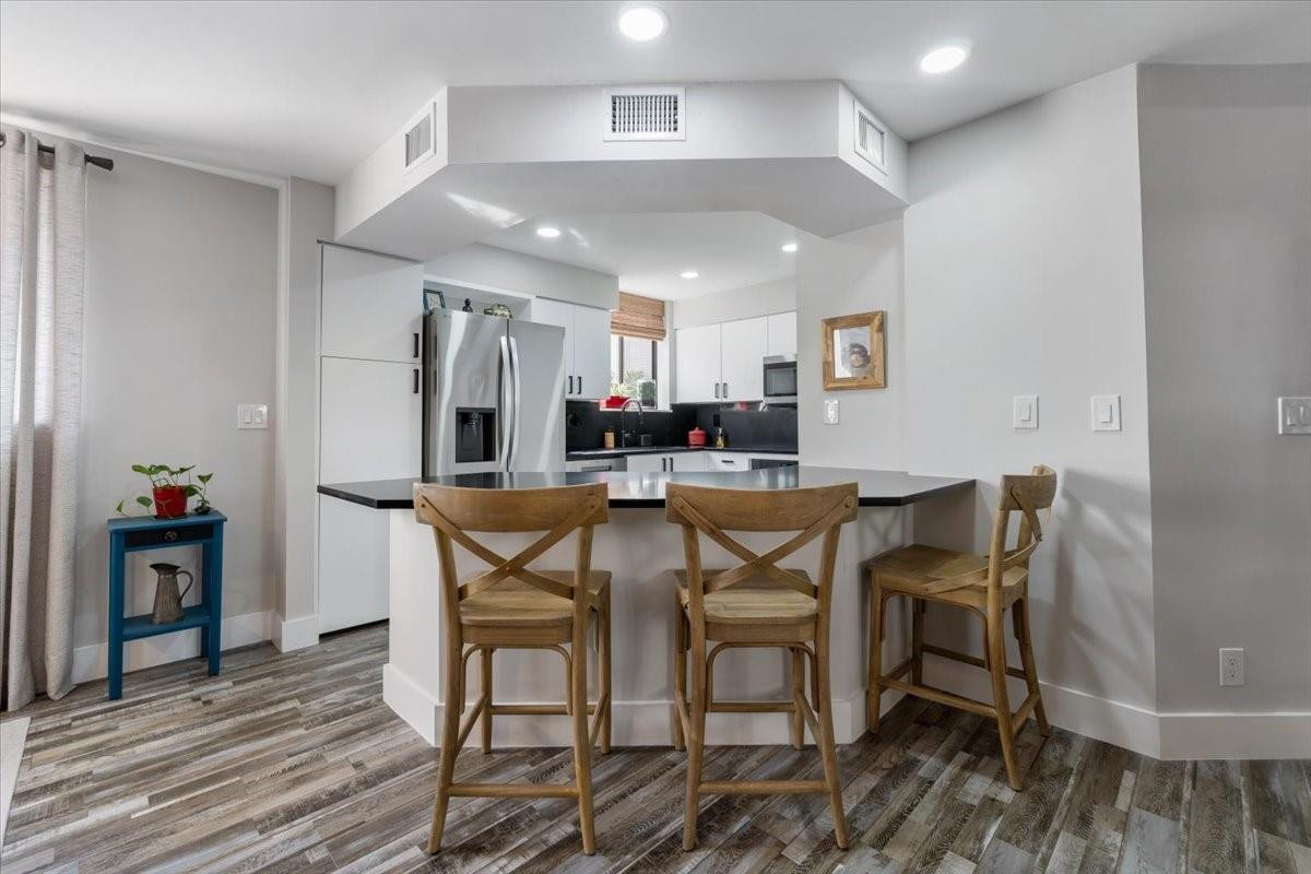 1401 NE 9th #65 Fort Lauderdale, FL 33304