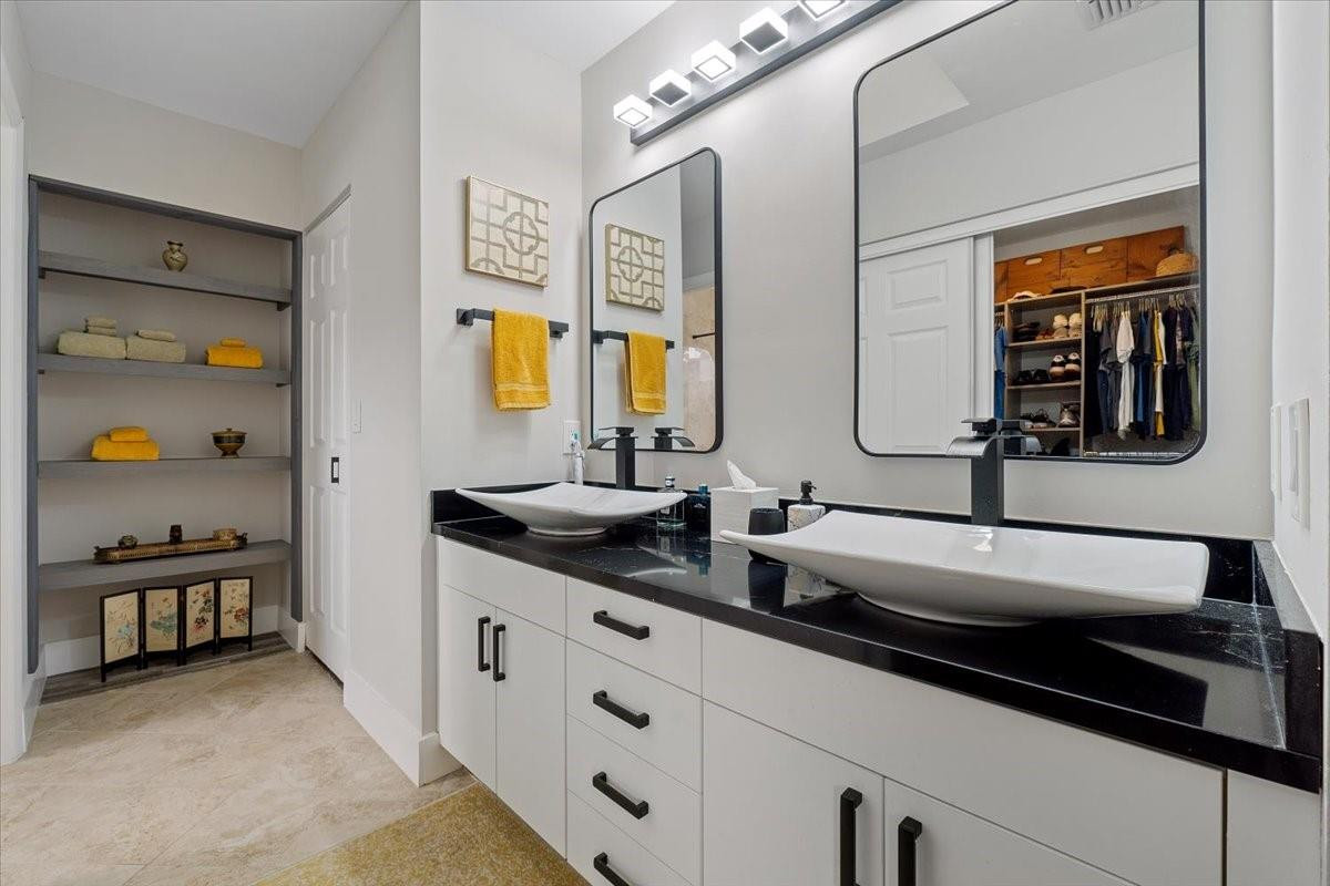 1401 NE 9th #65 Fort Lauderdale, FL 33304