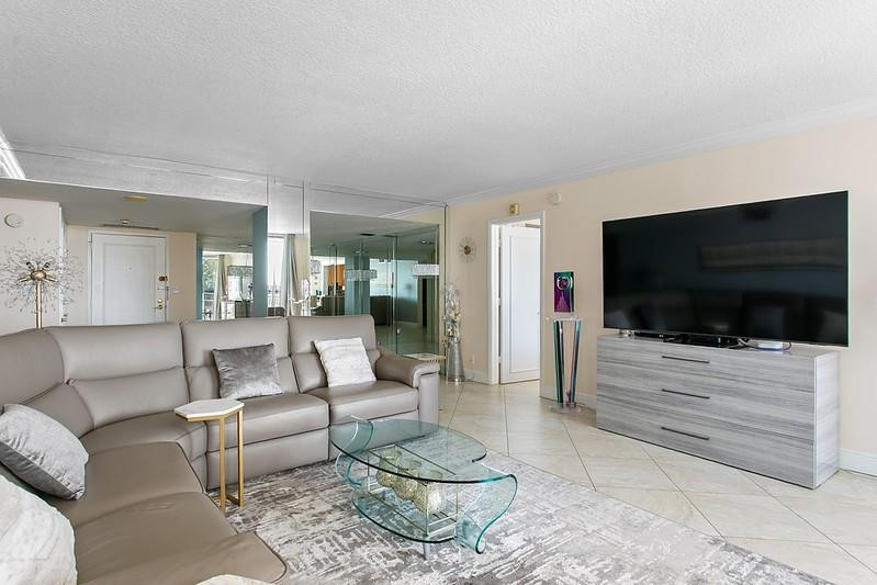 1010 S Ocean #602 Pompano Beach, FL 33062