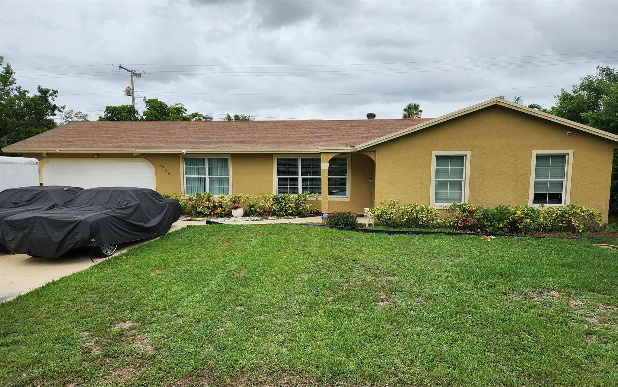 5324 Inwood Dr