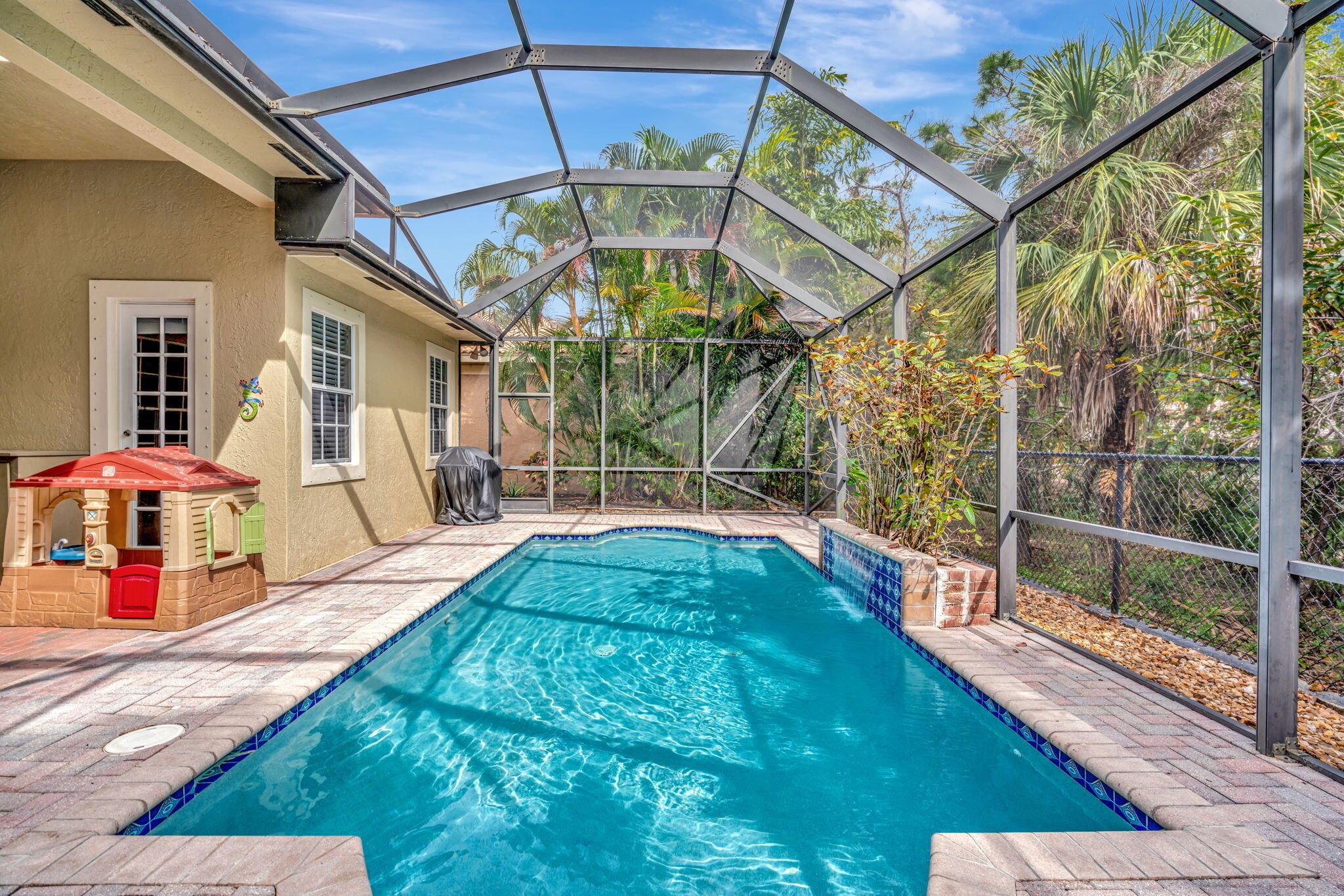 132 Via Castilla Jupiter, FL 33458