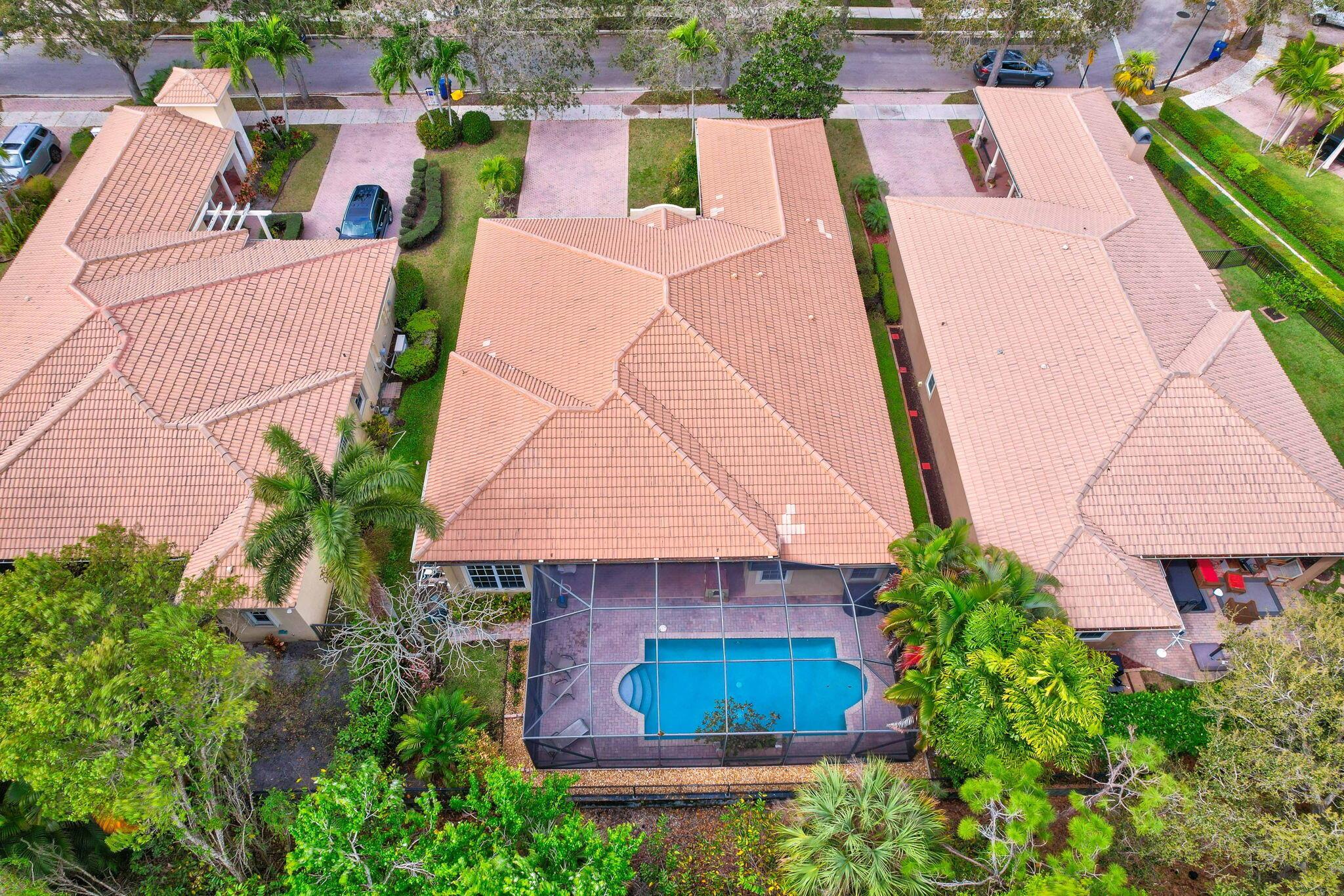132 Via Castilla Jupiter, FL 33458