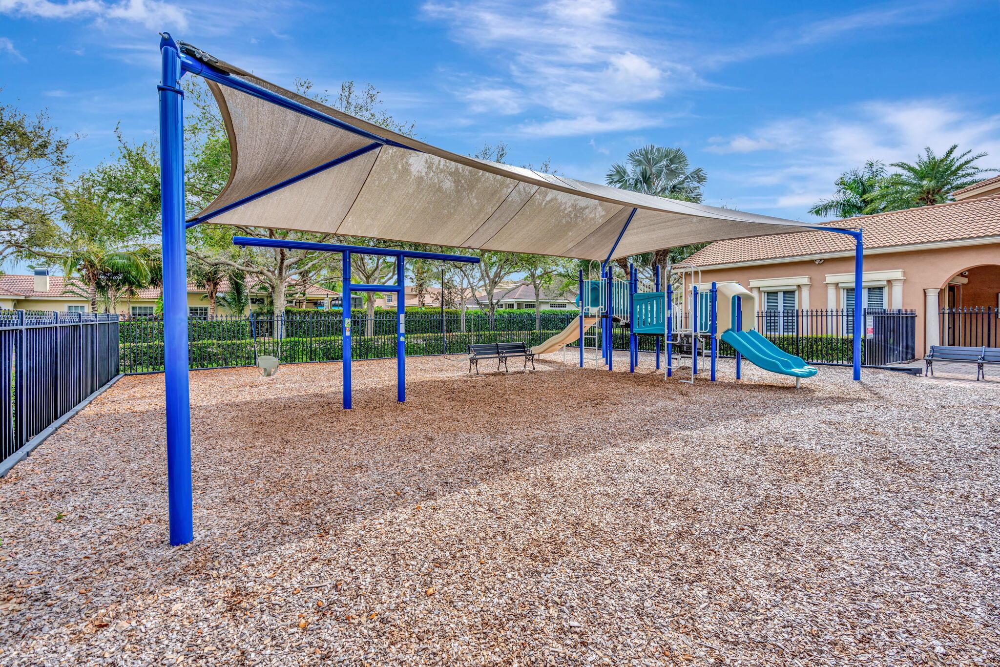 132 Via Castilla Jupiter, FL 33458