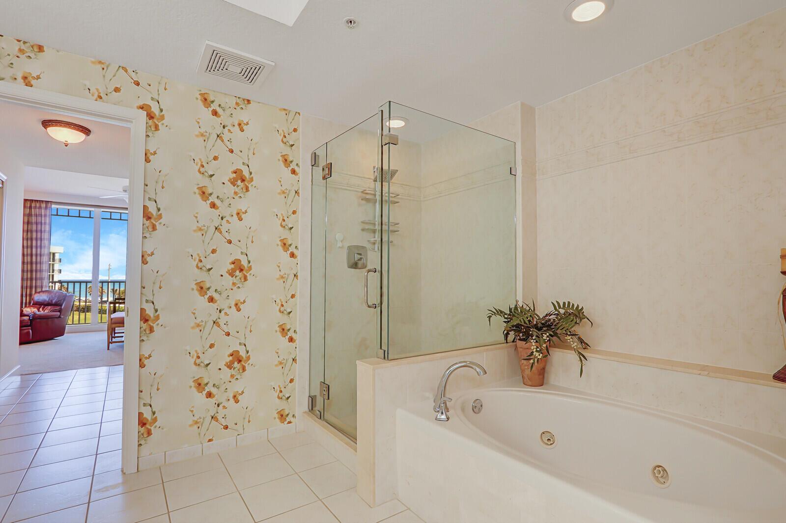 120 Ocean Grande Blvd #501 Jupiter, FL 33477