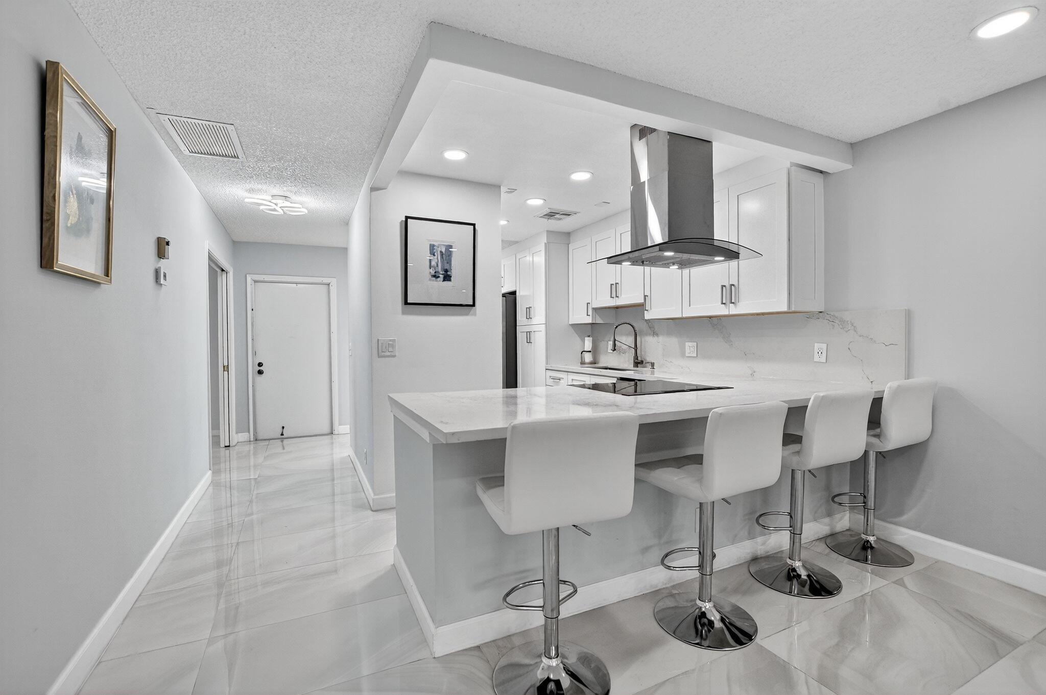 2510 Black Olive 104th Blvd #104