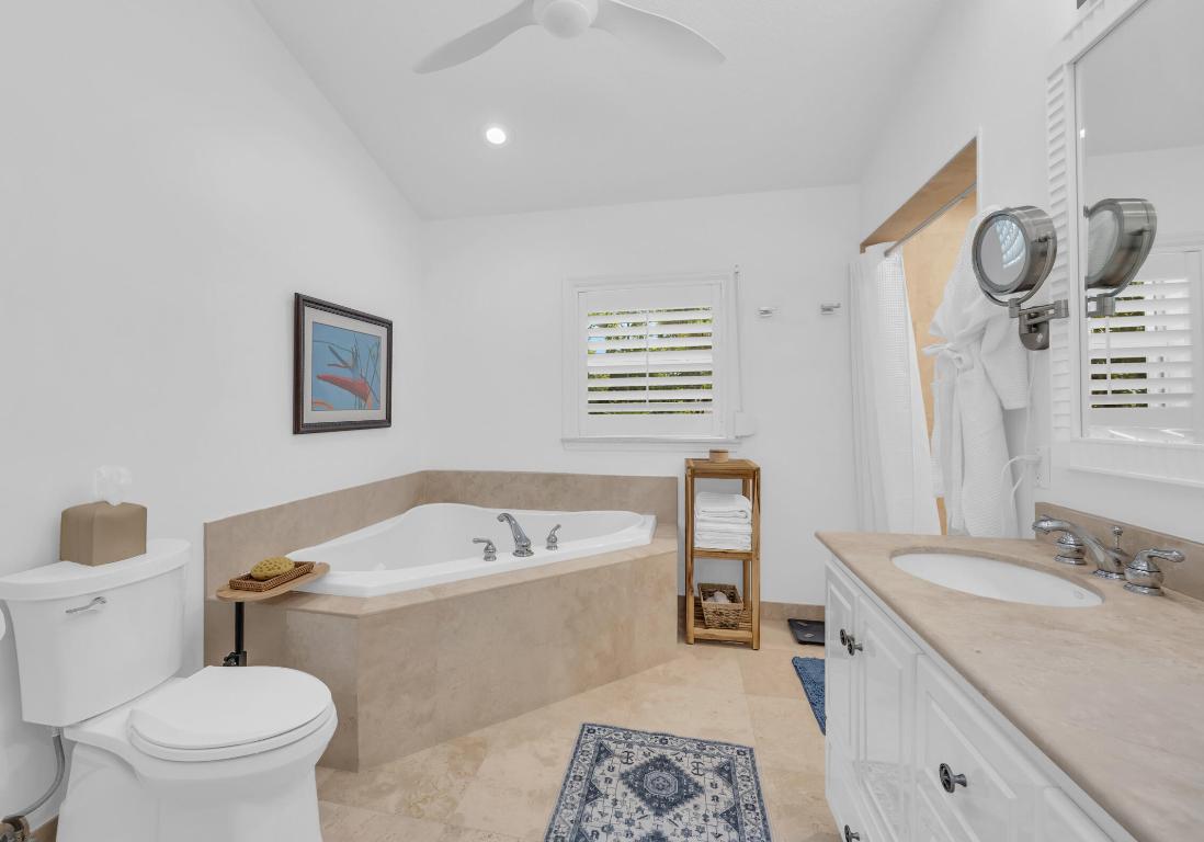 376 Live Oak Vero Beach, FL 32963