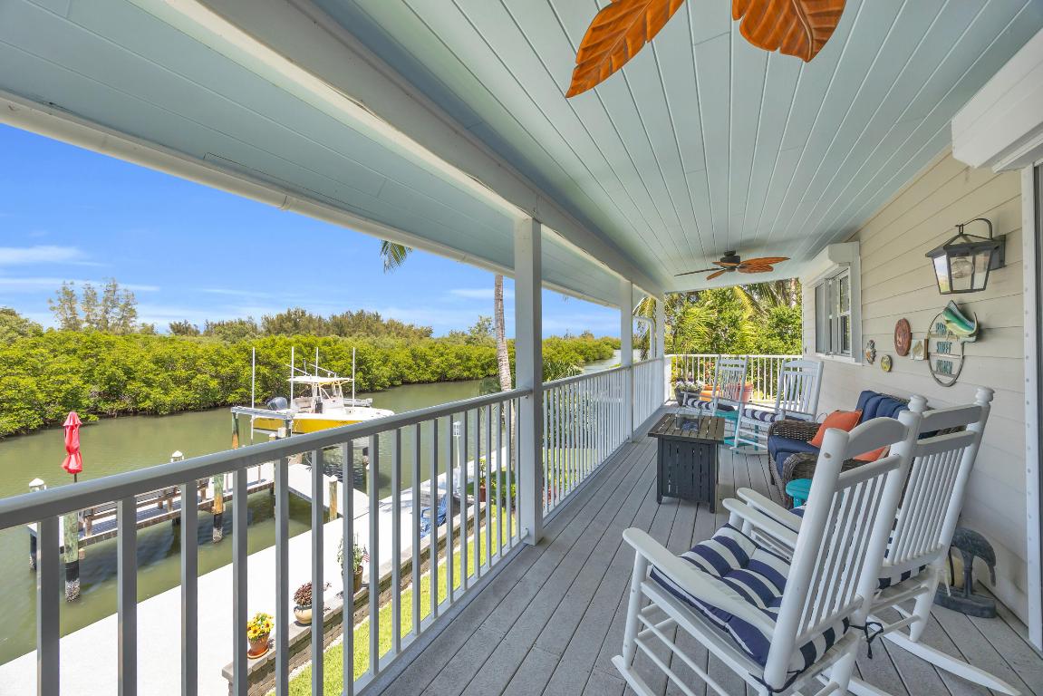 376 Live Oak Vero Beach, FL 32963